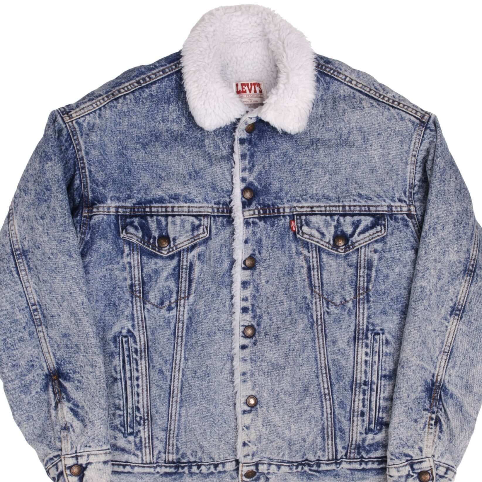 Vintage Levis Sherpa Trucker Denim Jacket 1980's Size 44R Made In USA. Button #527