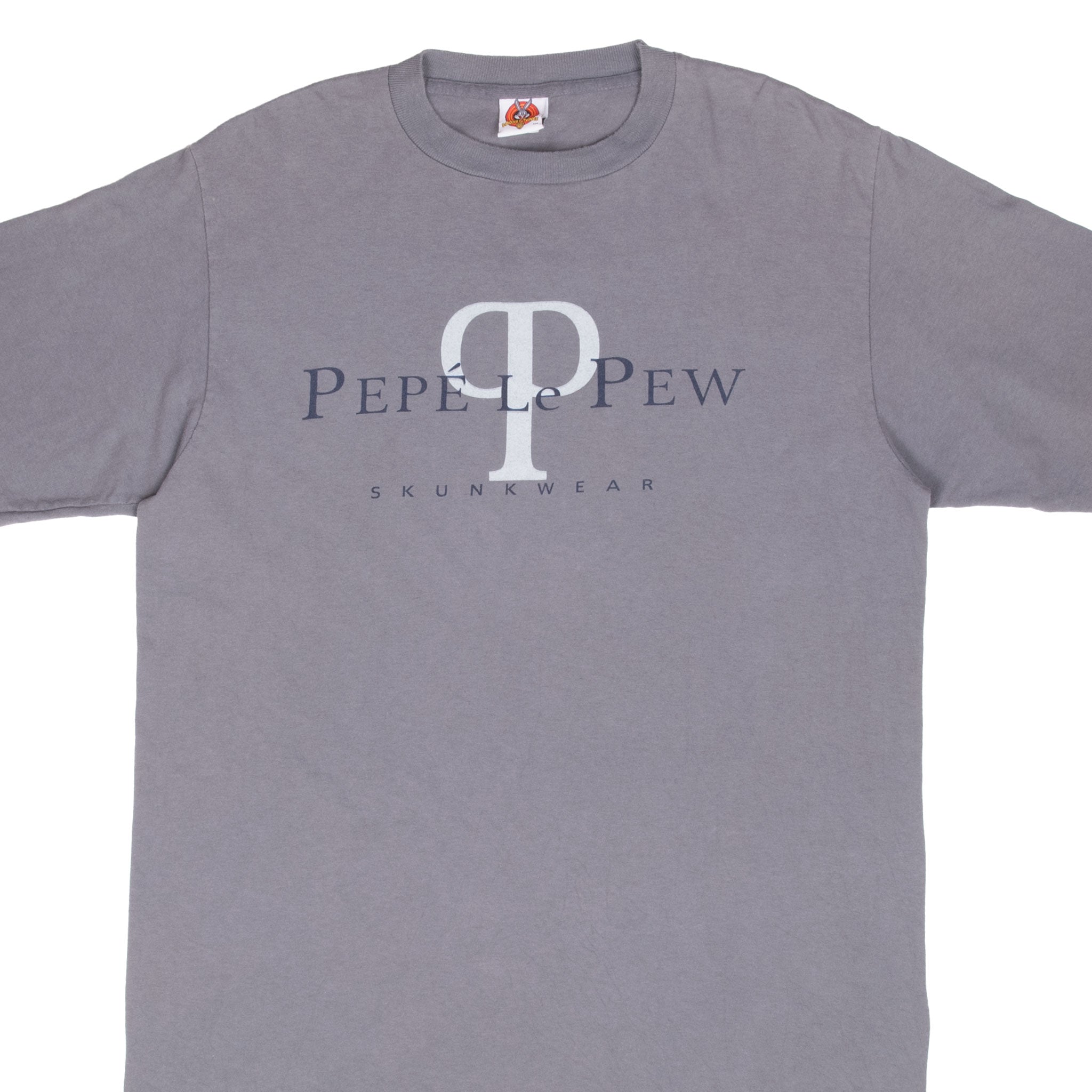 Vintage Looney Tunes Pepe Le Pew Skunkwear 1997 Tee Shirt Large Made In Usa With Single Stitch Sleeves