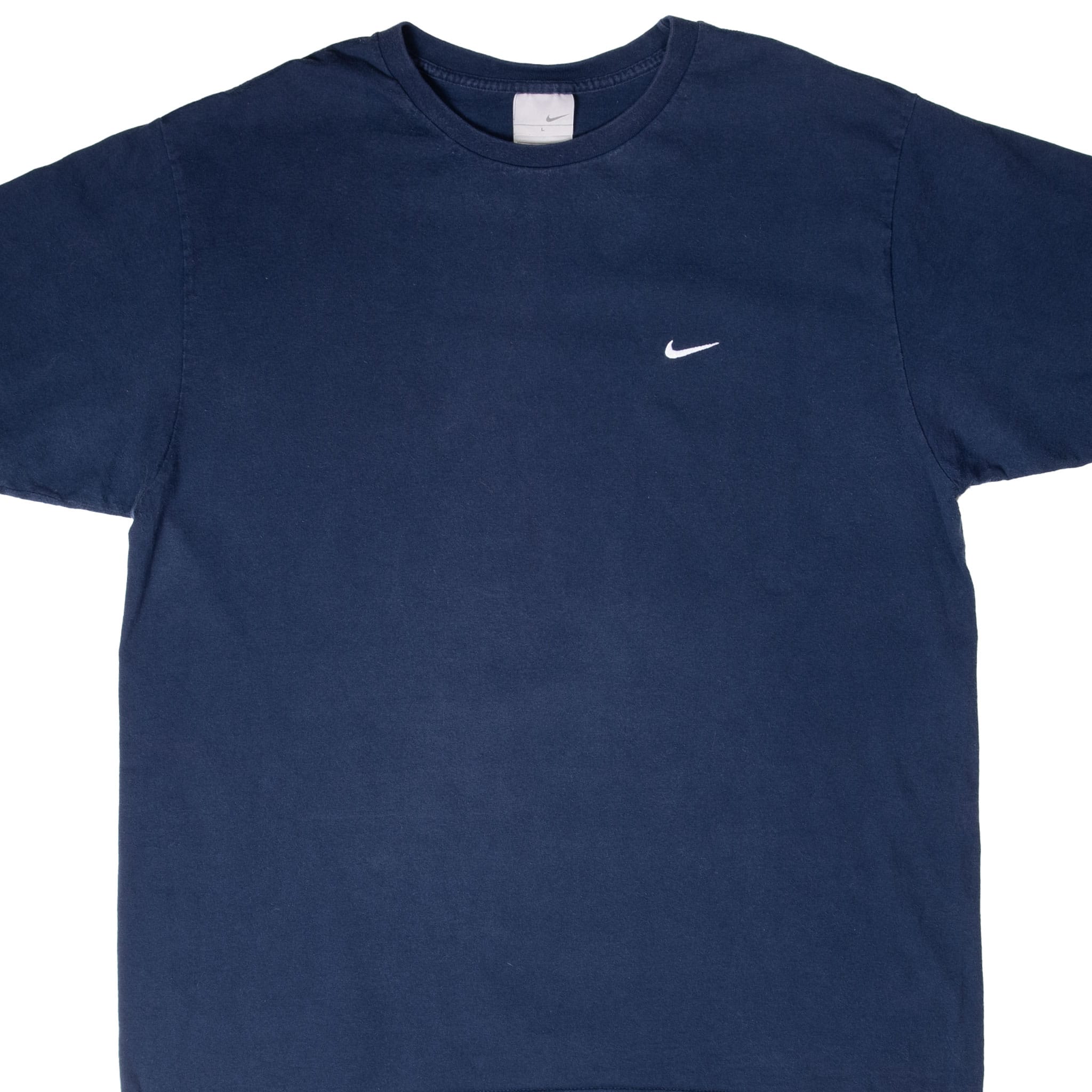 Front upper view of navy blue Nike crewneck T-shirt with white embroidered Swoosh