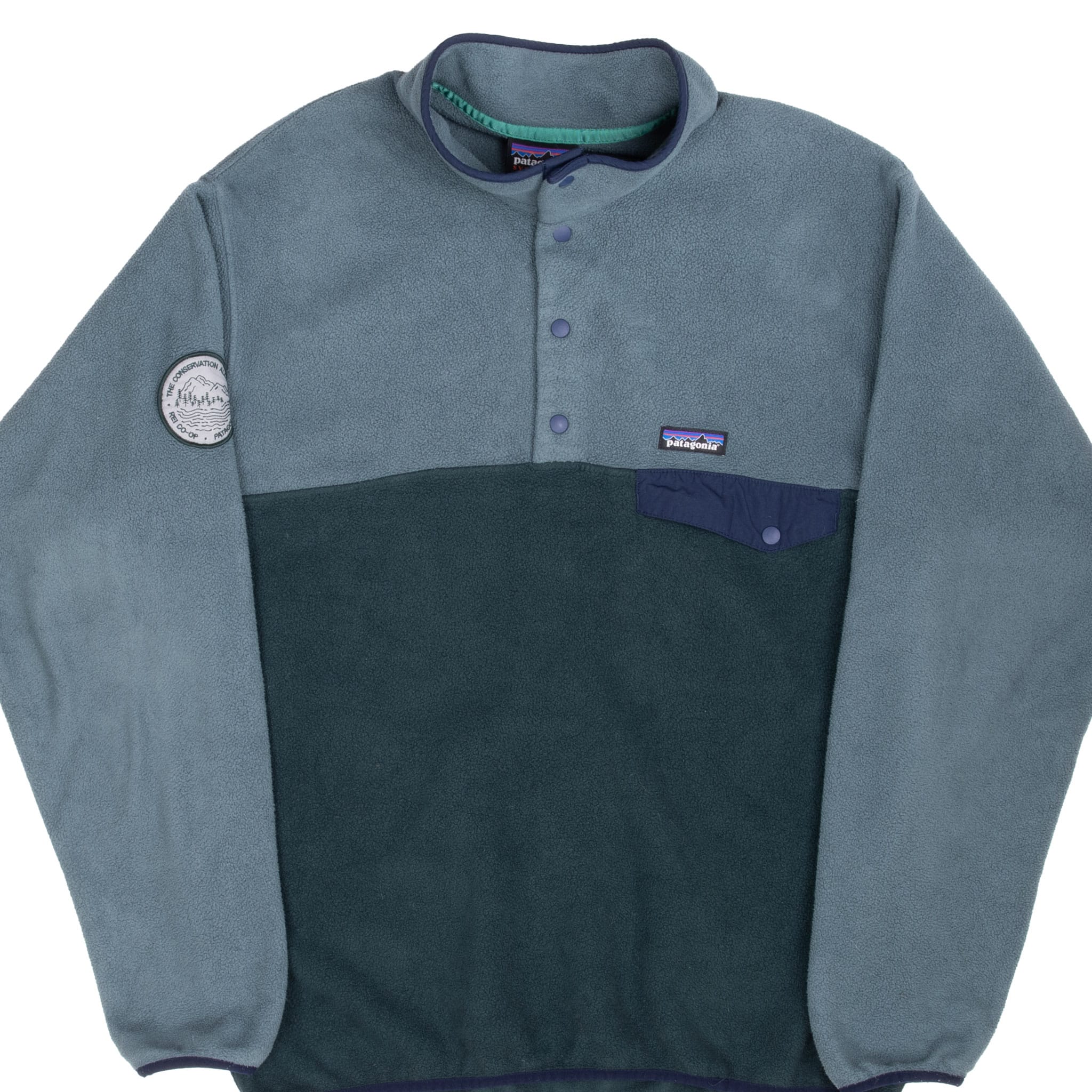 Front of Patagonia Snap-T Synchilla green and grey fleece pullover with chest pocket and sleeve patch