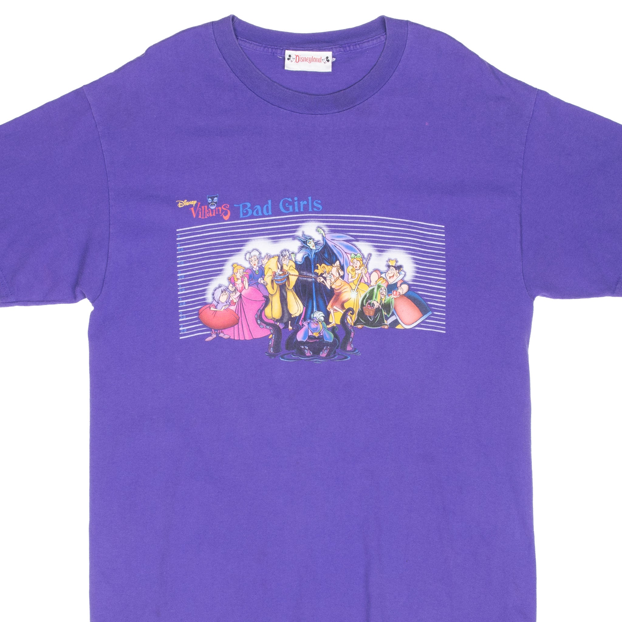 Vintage Disney Villains Bad Girls 1990S Tee Shirt Size Large Made In Usa
With Cruella de Vil (101 Dalmatians), Ursula (The Little Mermaid), The Evil Queen (Snow White and the Seven Dwarfs) and Maleficent (Sleeping Beauty)