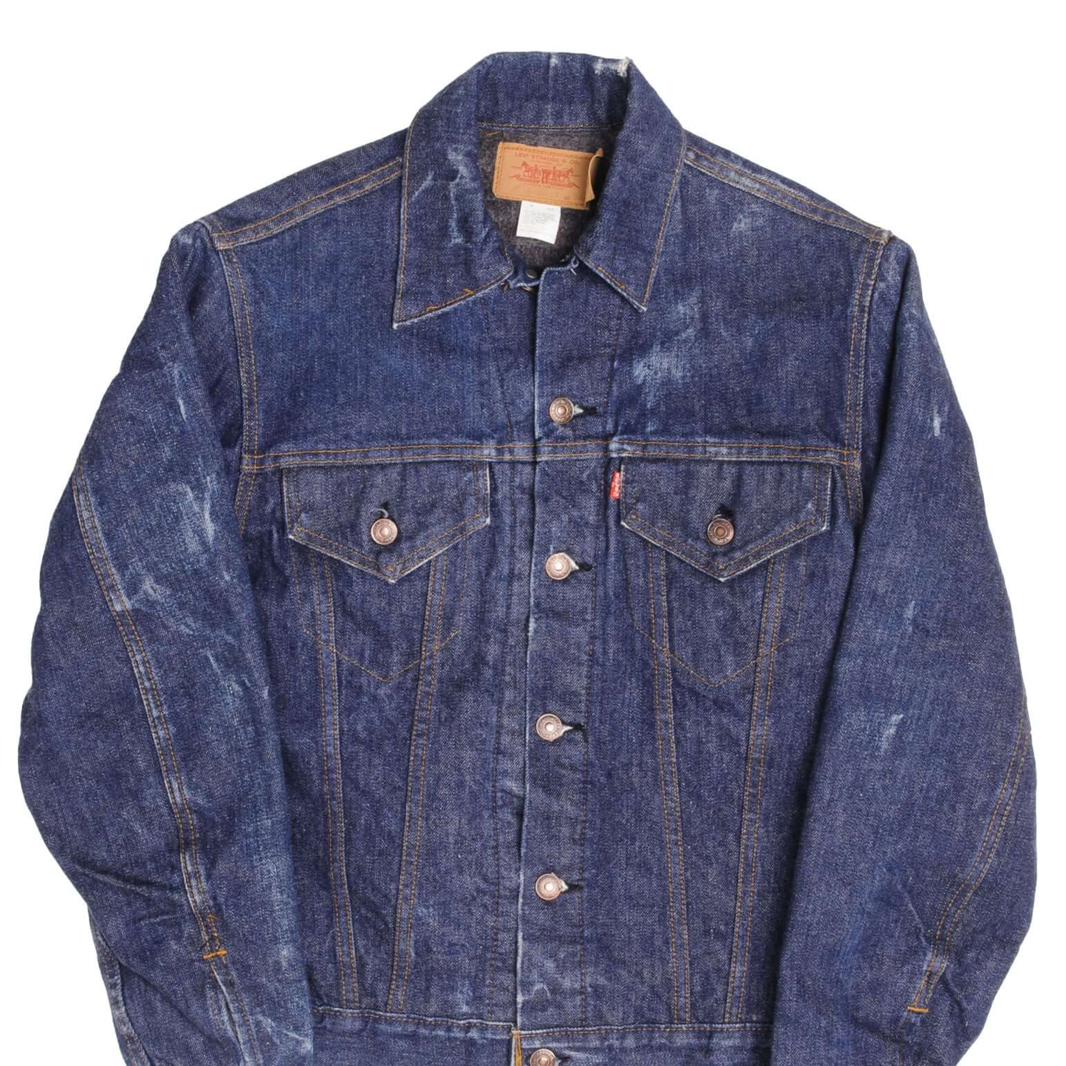 Beautiful Vintage Vintage Levis Type 3 Blanket Lined Jacket Single Stitch With a Dark Wash 2 Pockets 1970S Size 34 Made In USA