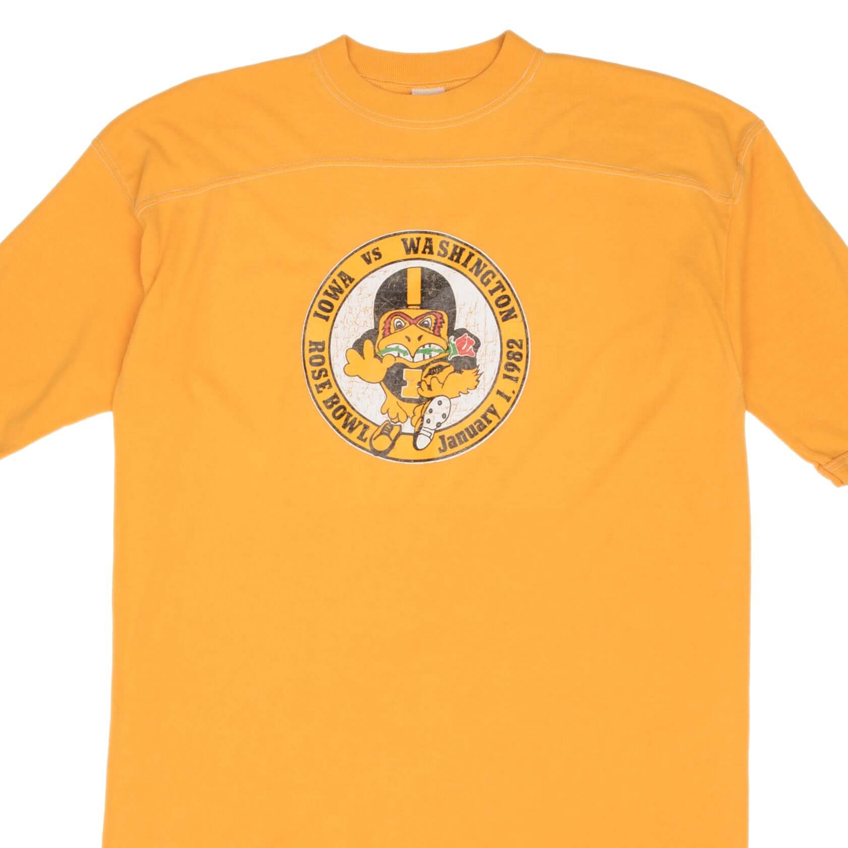 Vintage Iowa Vs Washington College Football at Rose Bowl Tee Shirt 1982 Large Made In USA With Single Stitch