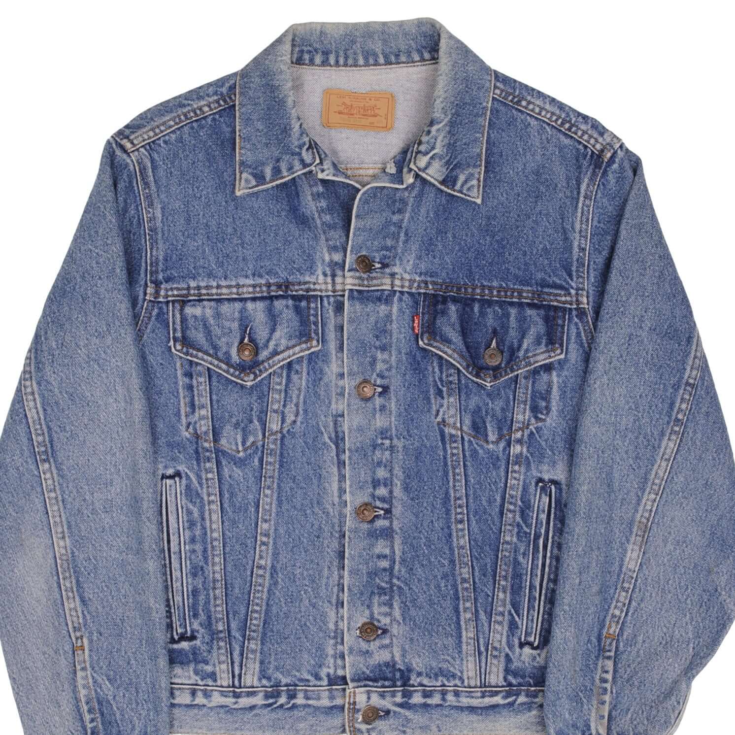 Beautiful Vintage Levis Type 3 Jacket With a Light Wash 4 Pockets 1980S Made In USA Size 42R. 70506 0216