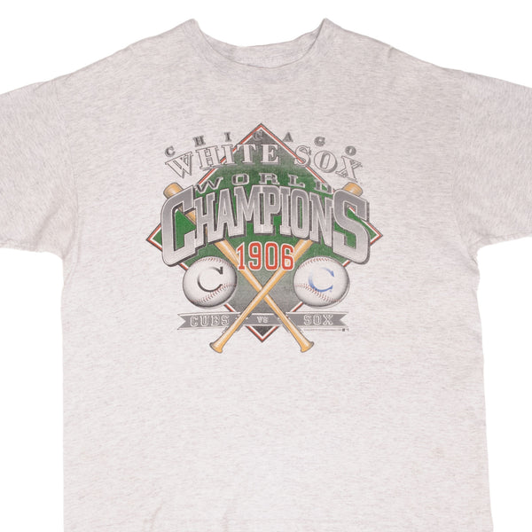 Vintage MLB Chicago White Sox Champions 1906 Tee Shirt 1996 Size XL Made In USA With Single Stitch Sleeves