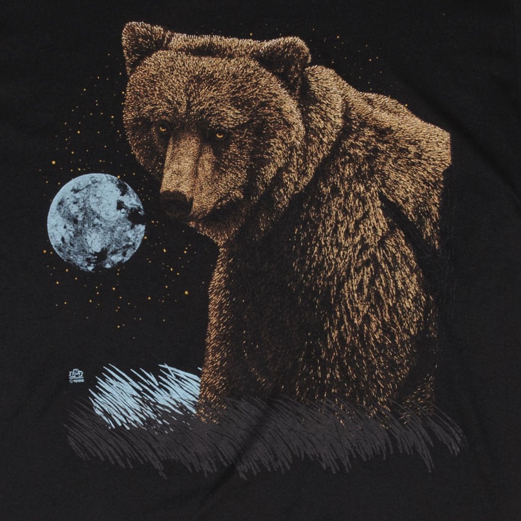 Vintage Grizzly Bear 1992 Animal Print Tee Shirt Size Large Made In USA With Single Stitch Sleeves