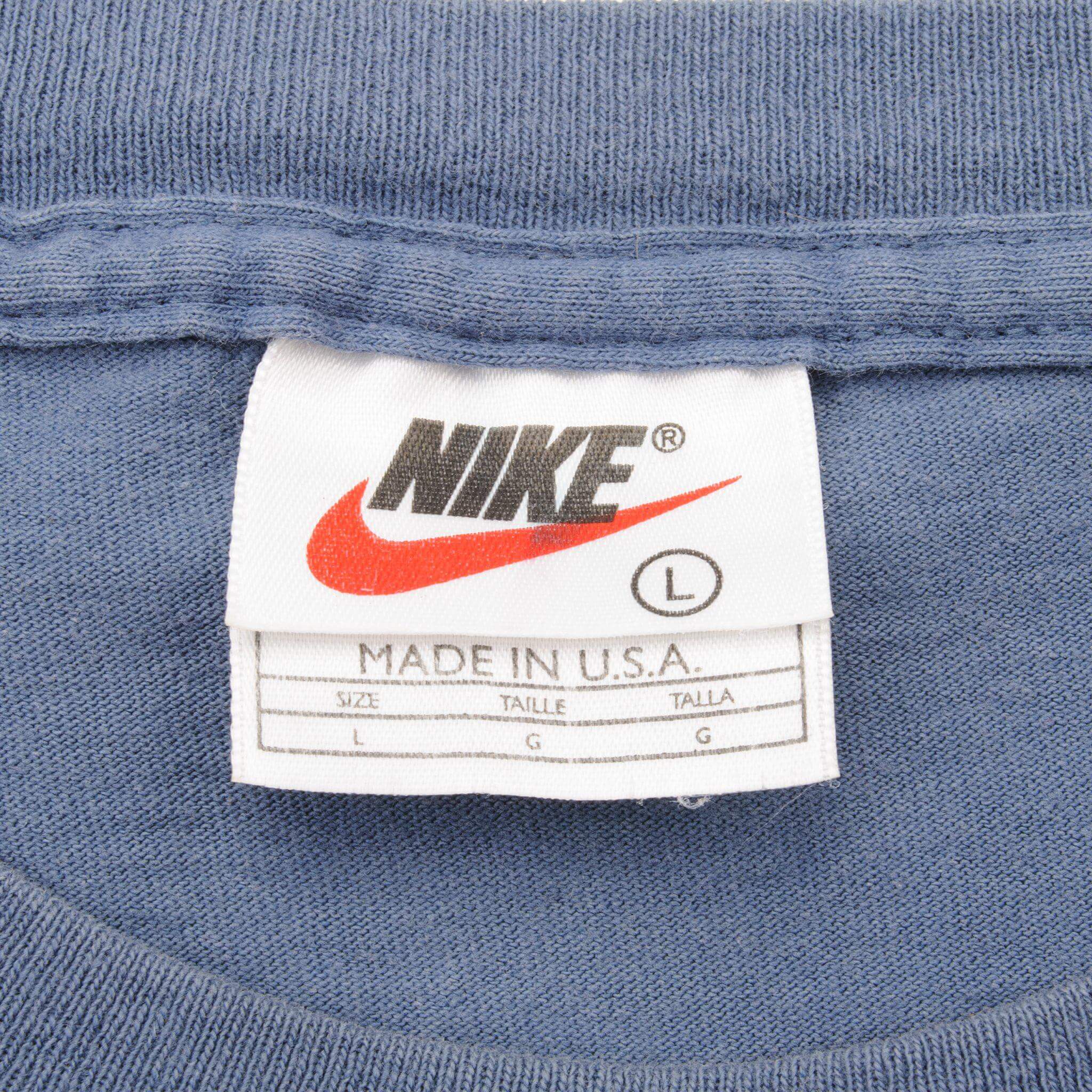 VINTAGE NIKE TEE SHIRT 1990s SIZE LARGE MADE IN USA