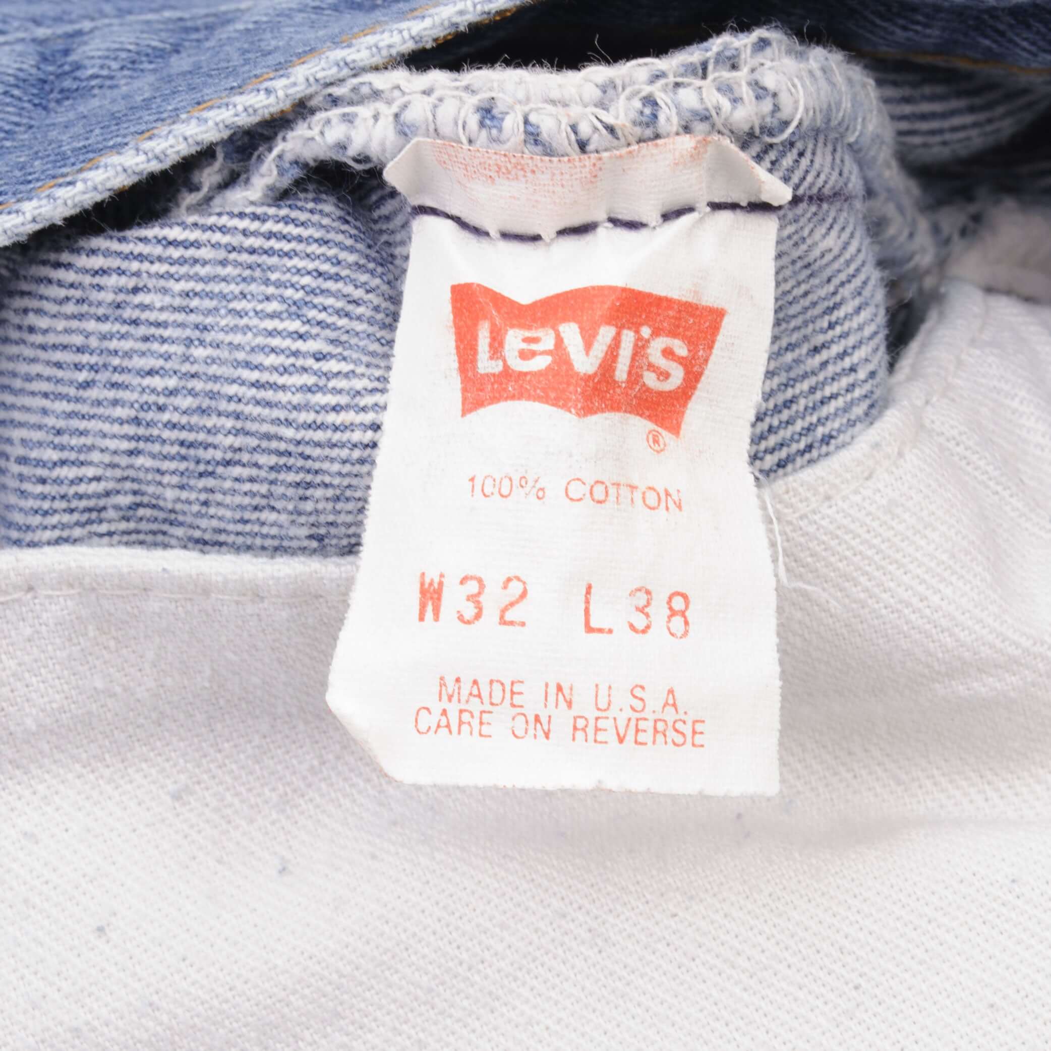 Beautiful Indigo Levis 501 Jeans 1980s Made in USA with Medium Wash Size on tag 32X38 Actual Size 31X34 Back Button #524