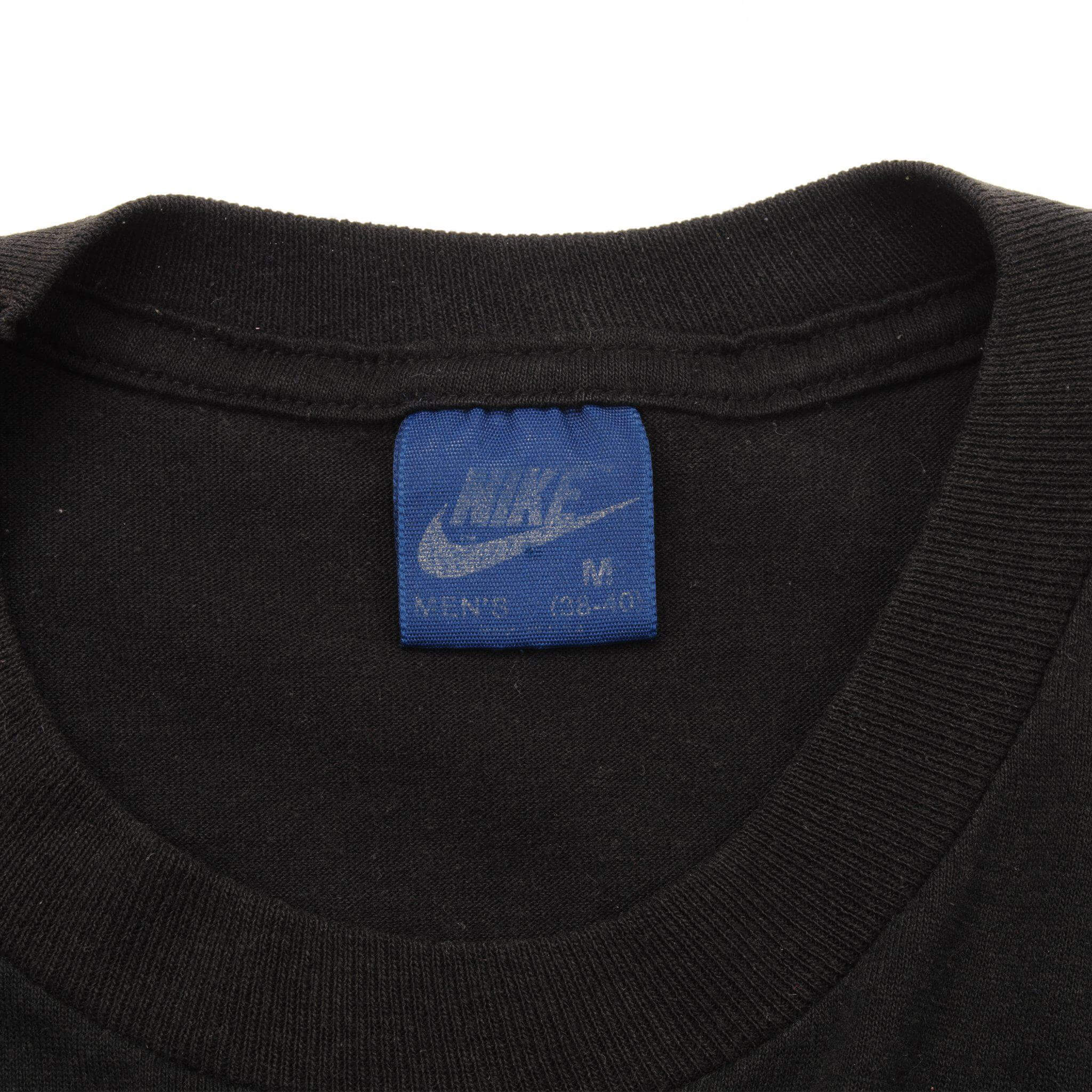 VINTAGE NIKE TEE SHIRT 80S SIZE MEDIUM MADE IN USA