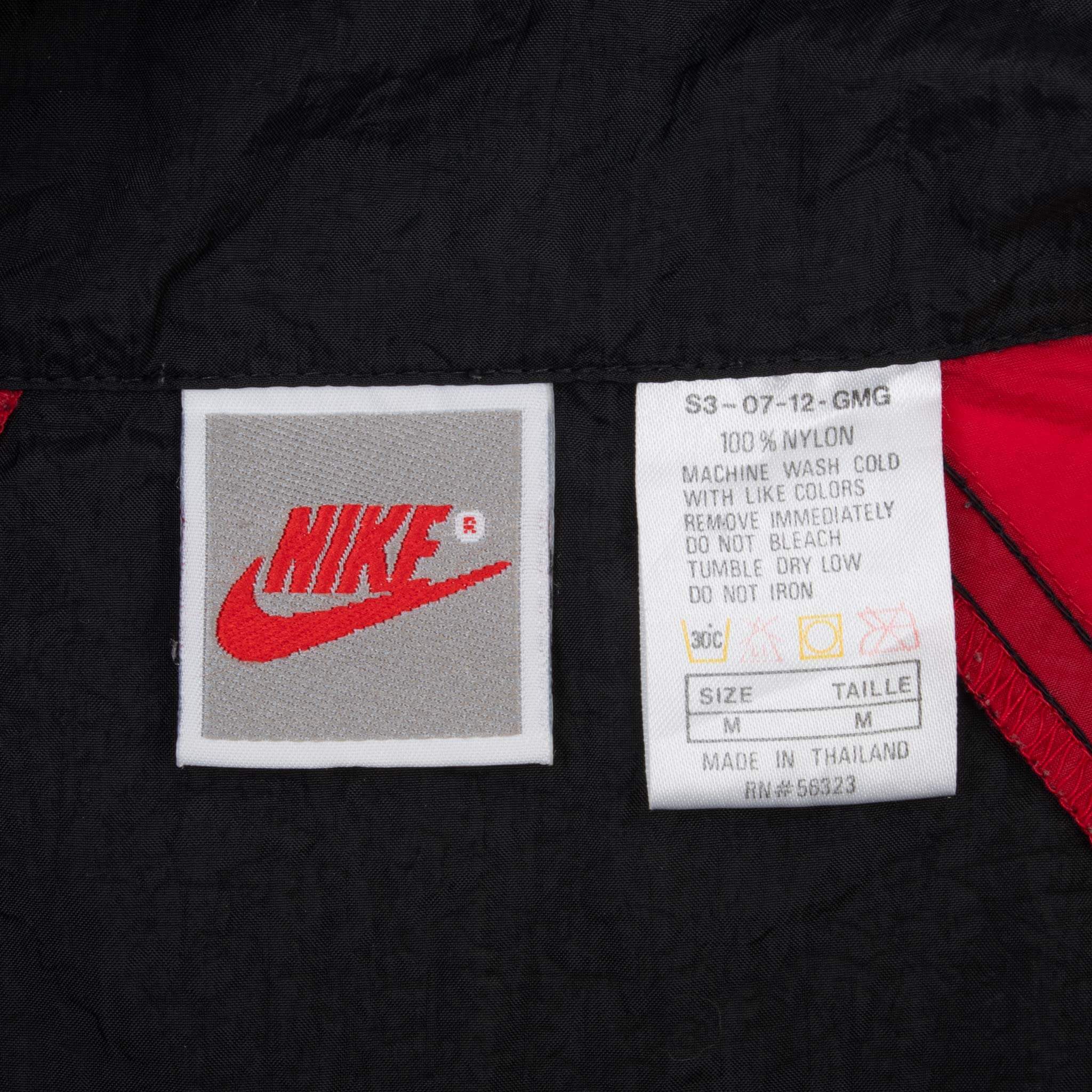 Vintage Nike Classic Swoosh Black And Red Windbreaker Jacket Late 1980S Size Medium