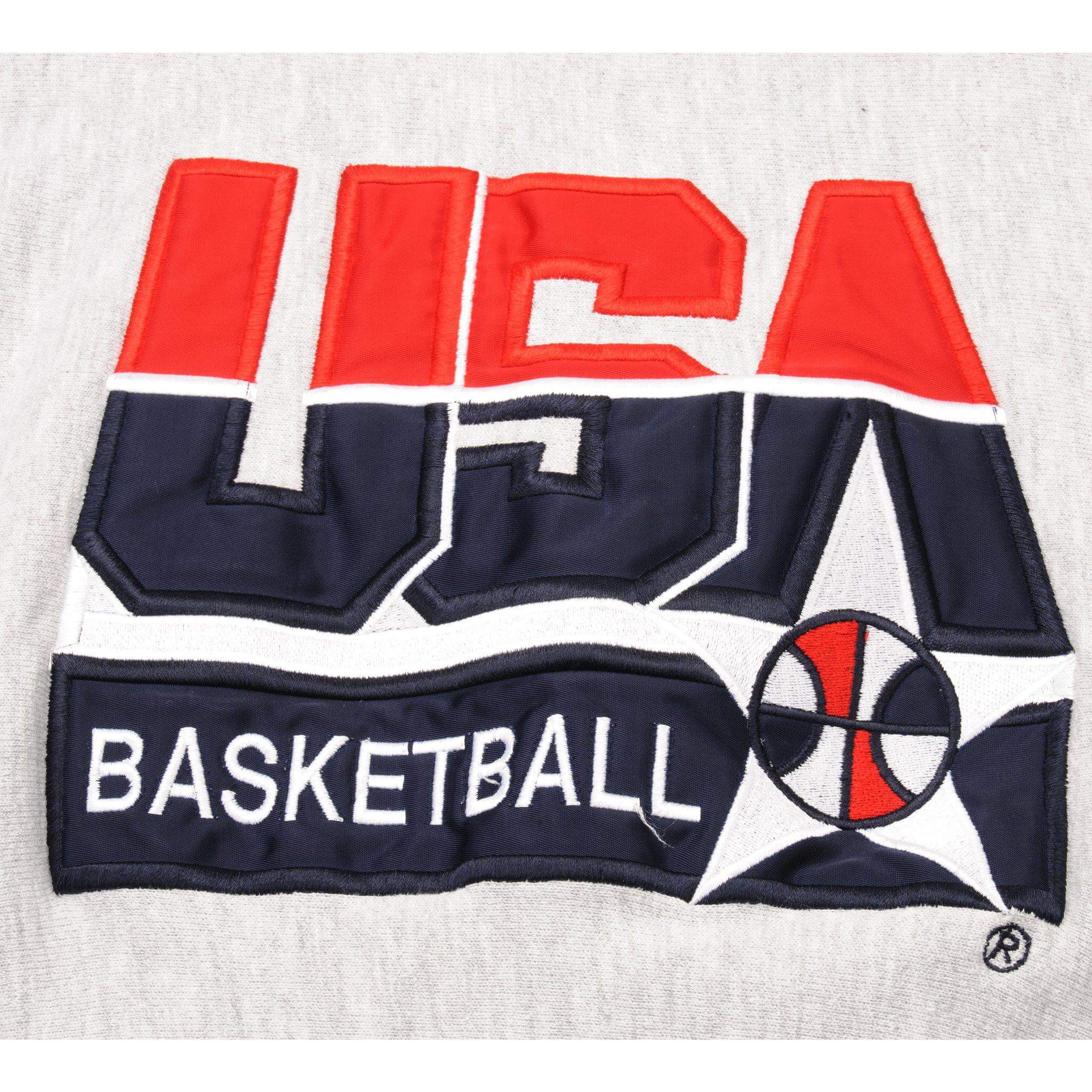 VINTAGE CHAMPION USA BASKETBALL SWEATSHIRT 90S SIZE LARGE MADE IN USA