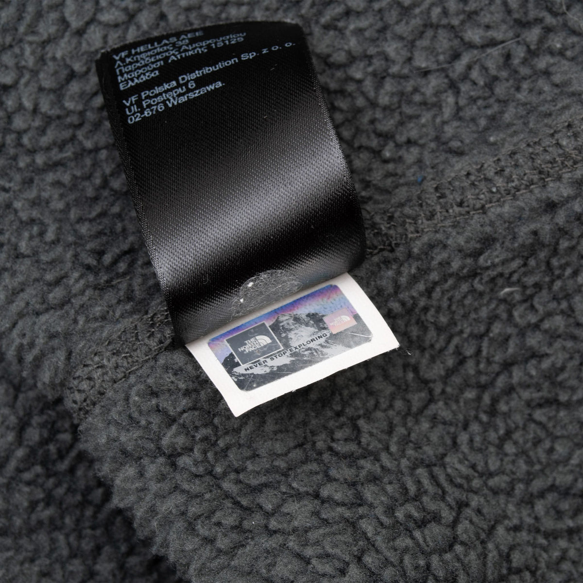 The North Face Dark Grey Gordon Lyons Quarter Zip Jacket 2016 Size Xl
NF00CUA8