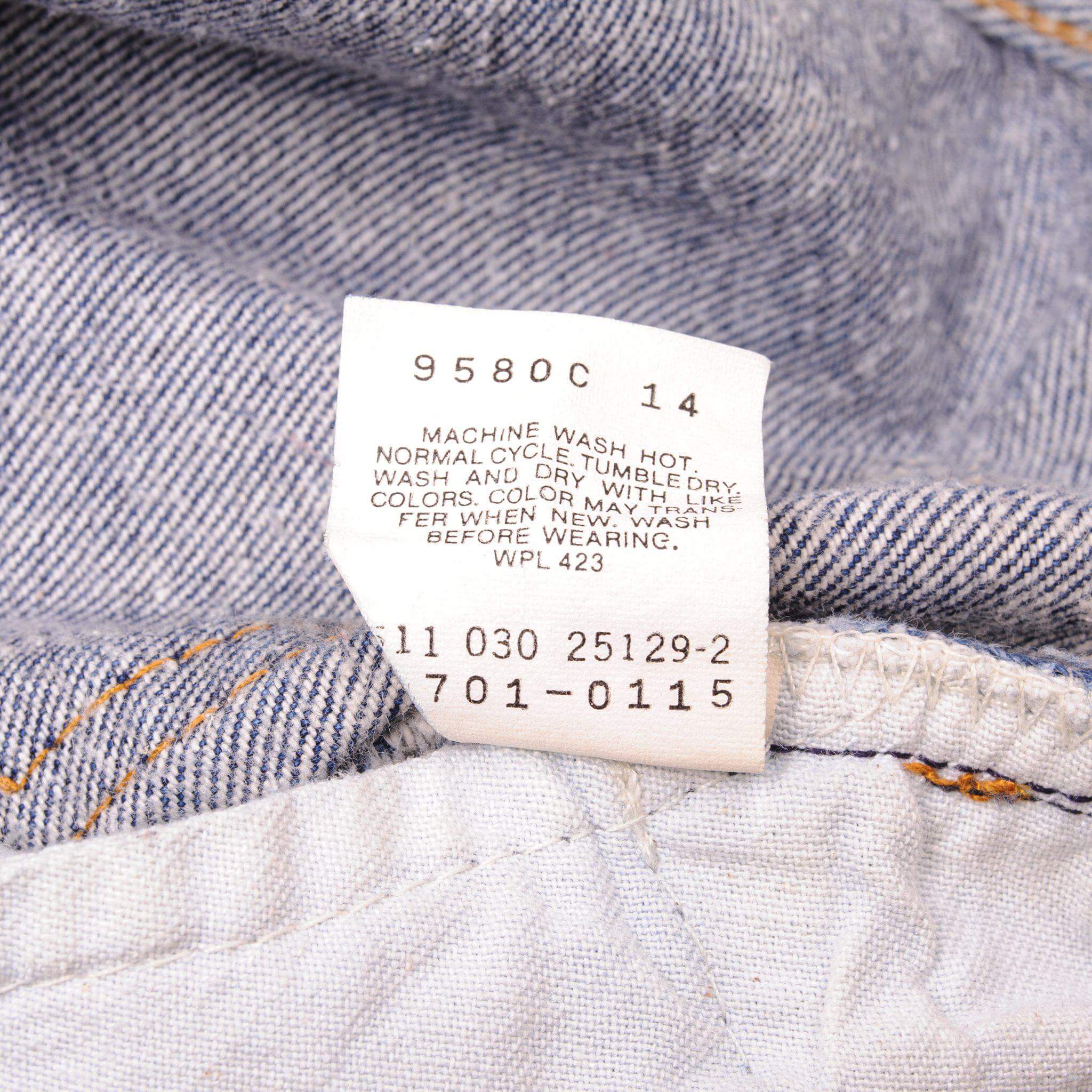 Vintage Label Tag Levi's Jeans 1988-1993