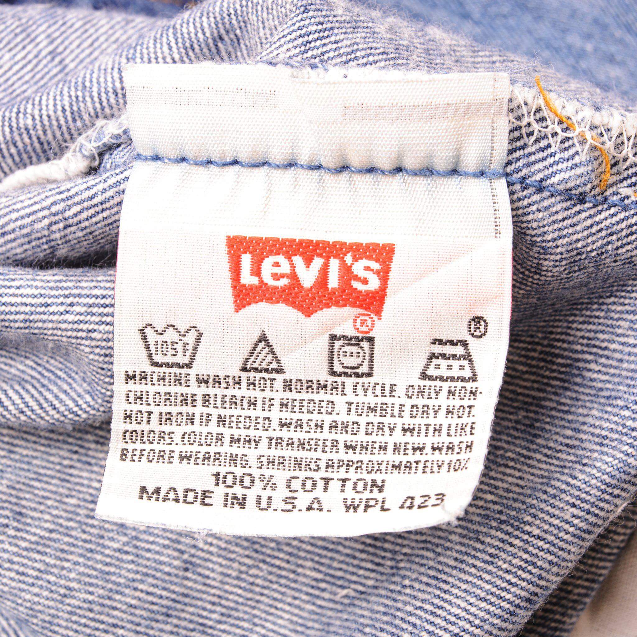 Vintage Label Tag Levi's Jeans 1990s
