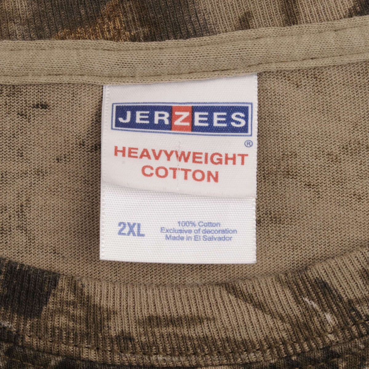 Jerzees Heavyweight cotton 2XL neck label on camo T-shirt