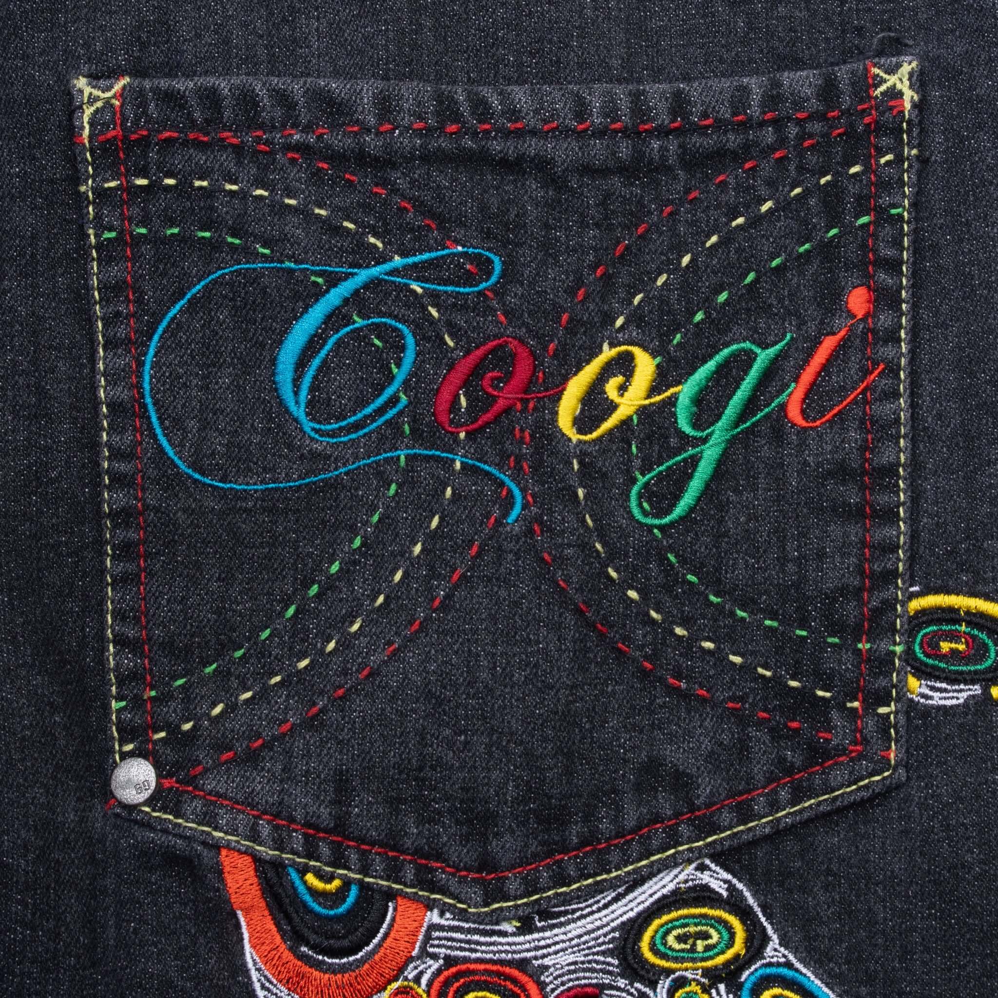 Vintage Coogi Embroidered Black Denim Jeans 2000S Size 35X33
Size on tag 36X33 Actual Size 35X33