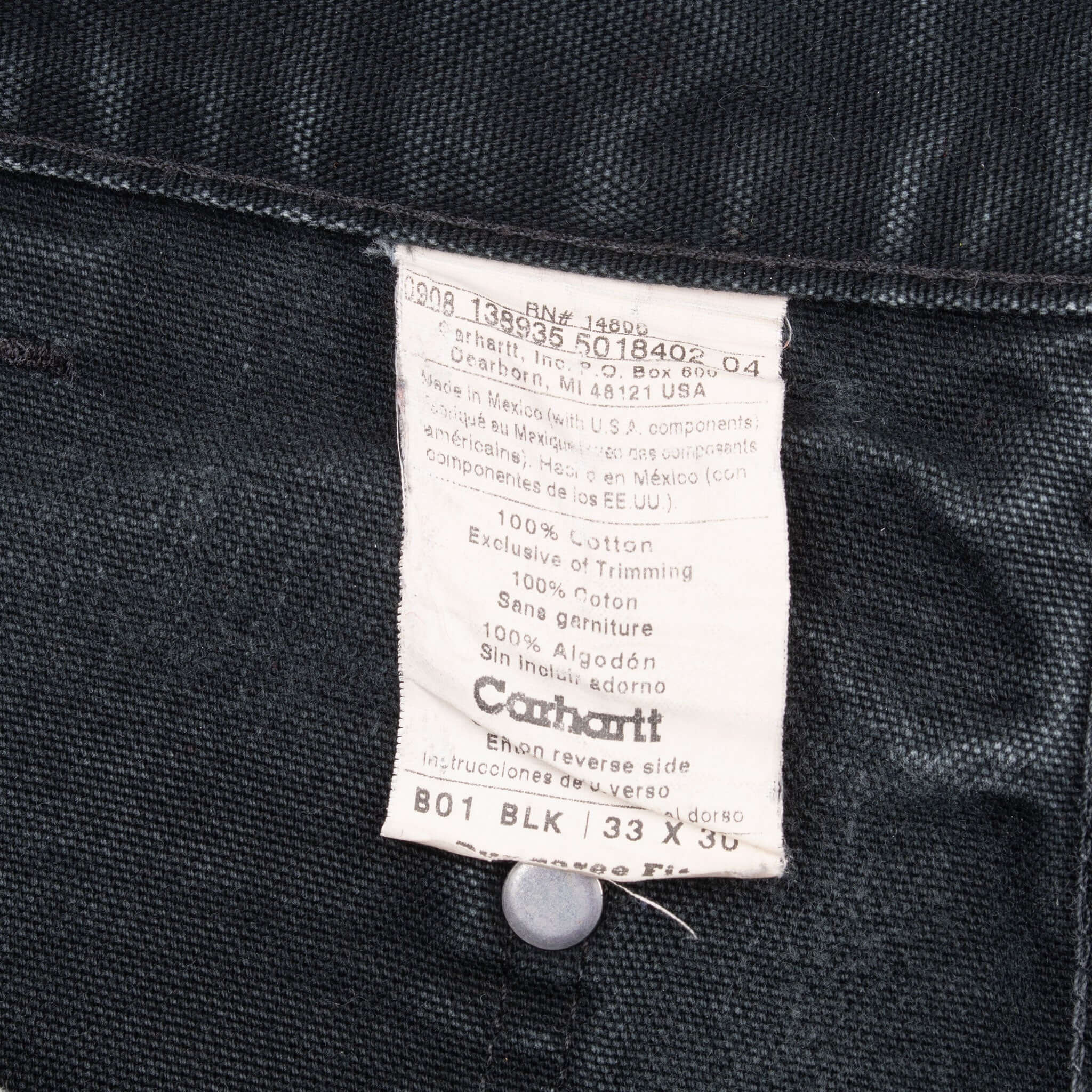 Vintage Carhartt Carpenter Double Knee Black Pants 2000S Size 31X28
Size on tag 33X30 Actual Size 31X28