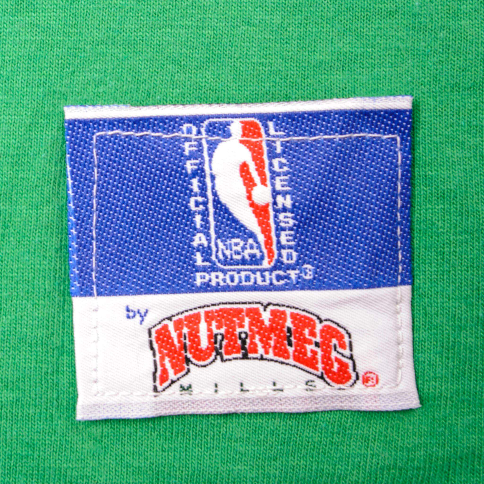 VINTAGE NBA BOSTON CELTICS TEE SHIRT SIZE MEDIUM 1990s