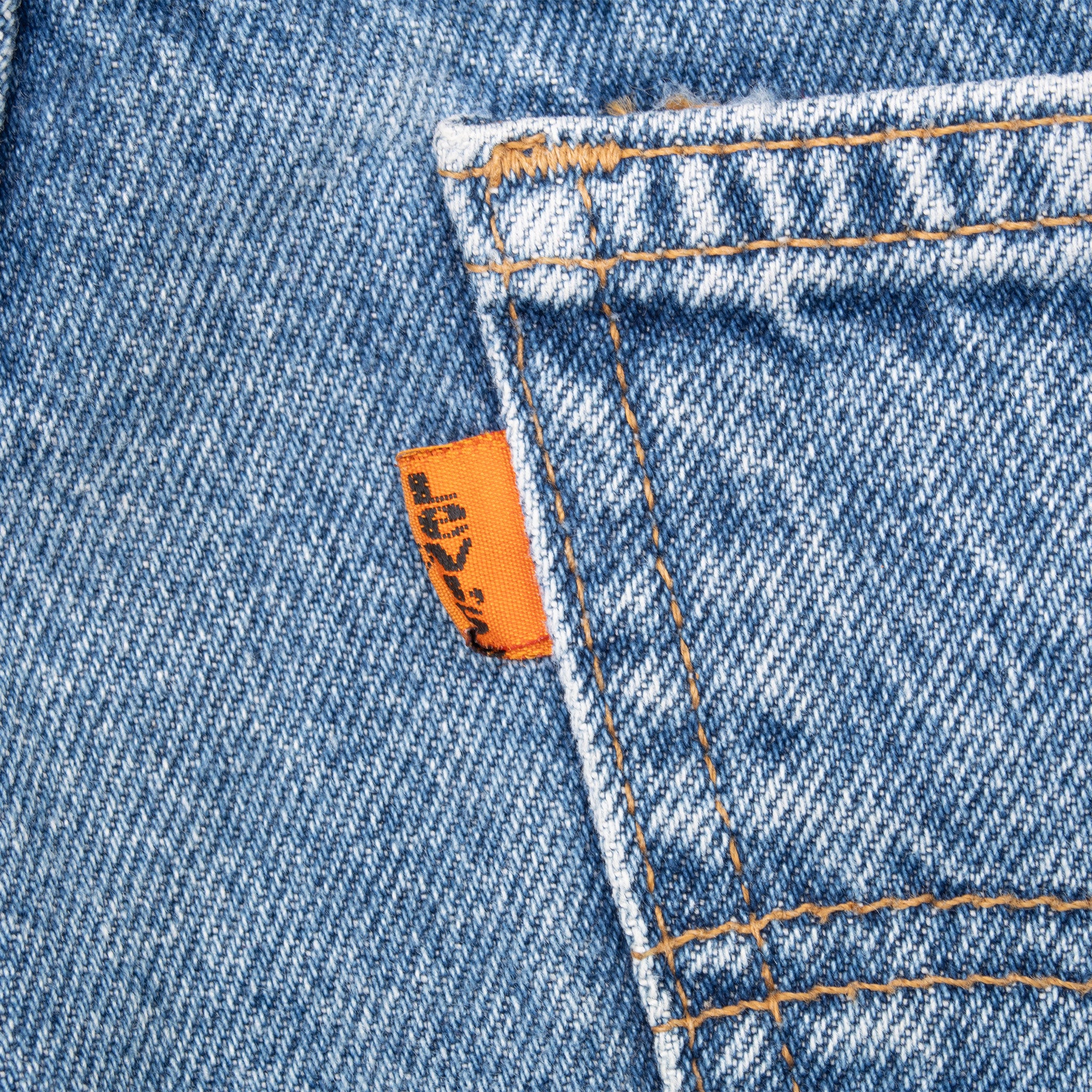 VINTAGE LEVIS 560 ORANGE TAB INDIGO BLUE JEANS 1980S SIZE 34X29 MADE IN USA