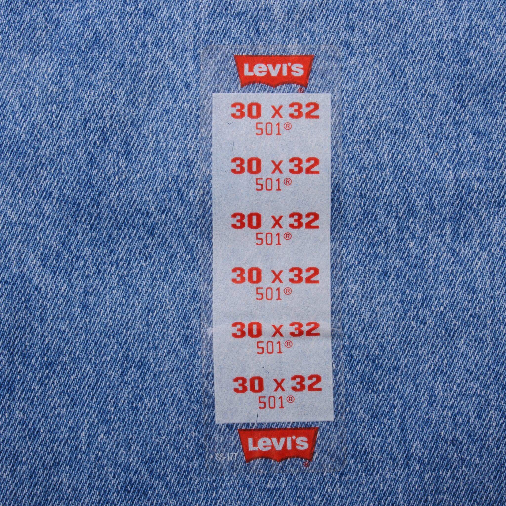 VINTAGE LEVIS 501 JEANS 1993 SIZE 30X32 W30 L32 MADE IN USA DEADSTOCK