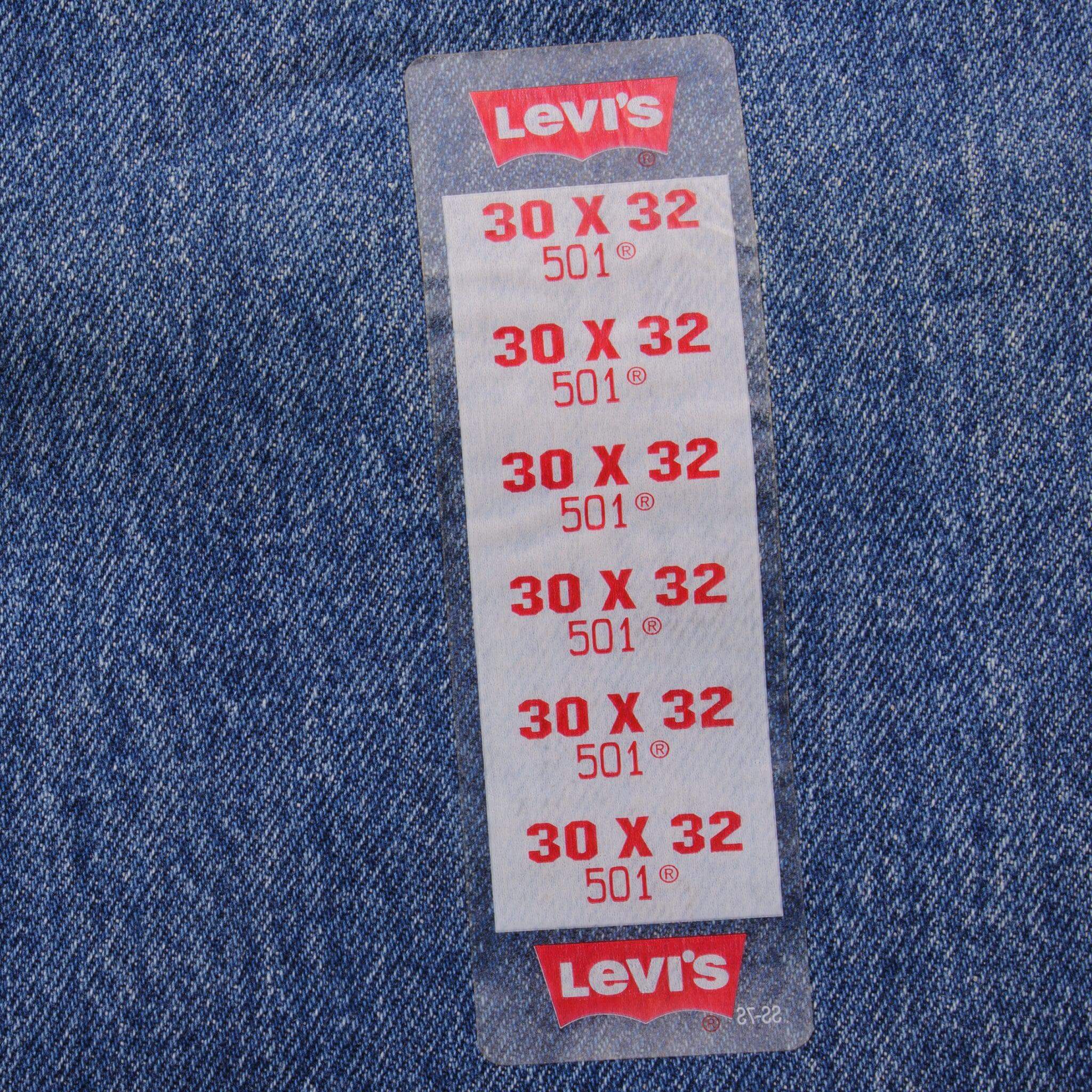 Beautiful Blue Levis 501 Jeans 1993 Size on Tag 30X32 Back Button #913