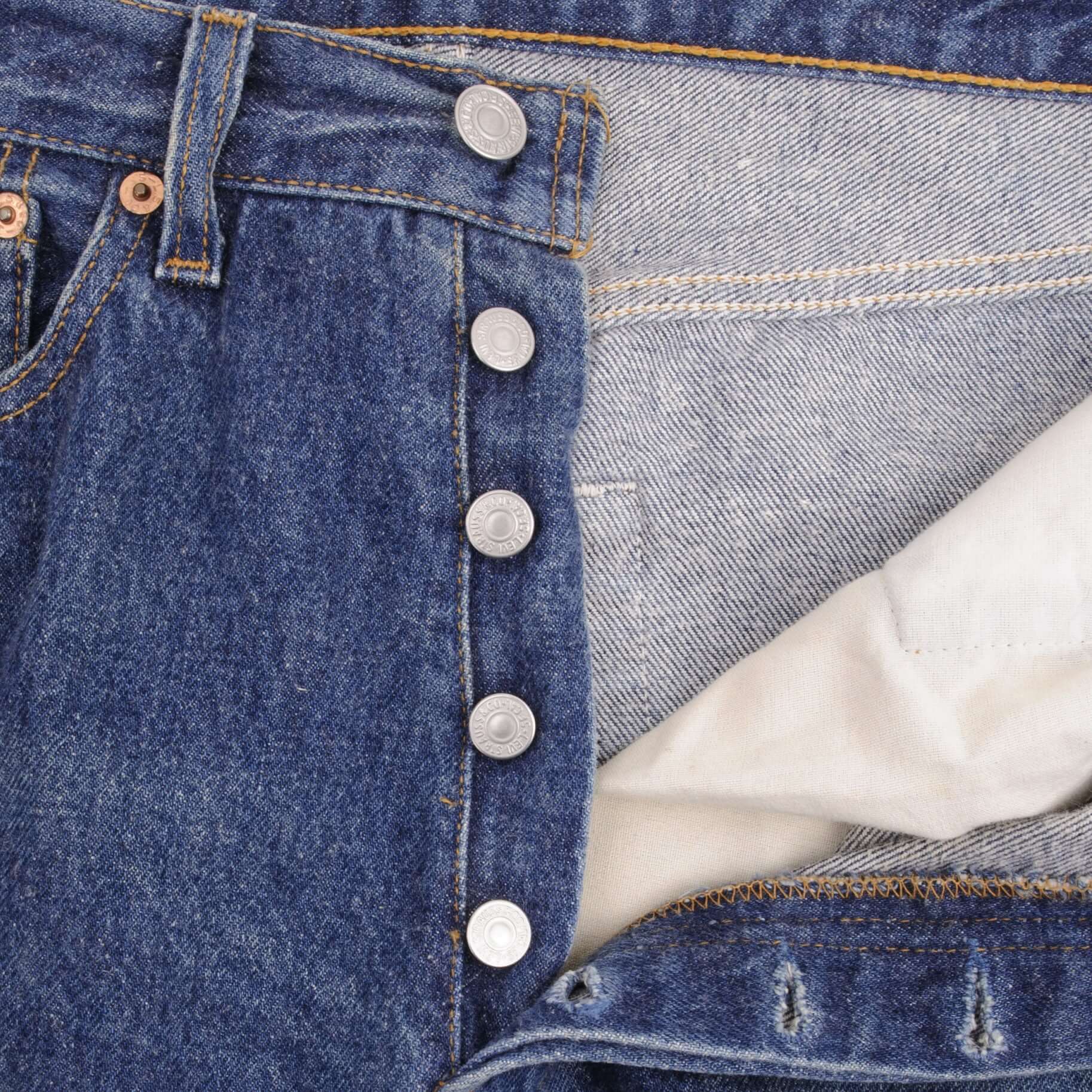 Beautiful Indigo Levis 501 Jeans Made in USA with dark wash with light whiskers Size on Tag 32X34 Actual Size 32X32 Back Button #653