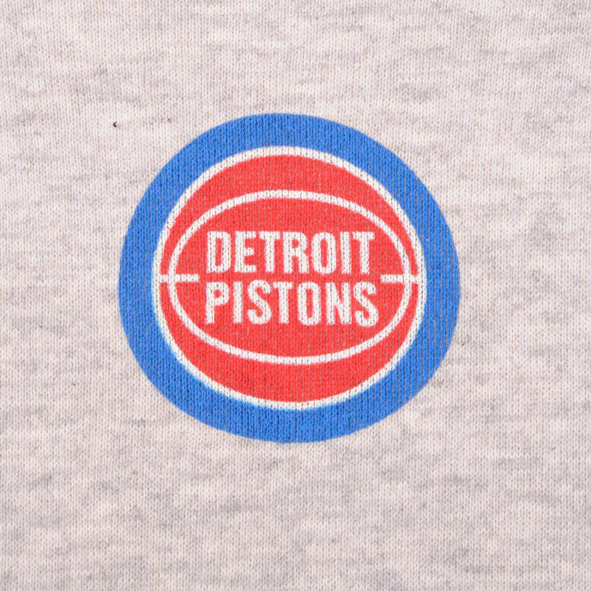 VINTAGE NBA DETROIT PISTONS SWEATSHIRT 1994 SIZE SMALL
