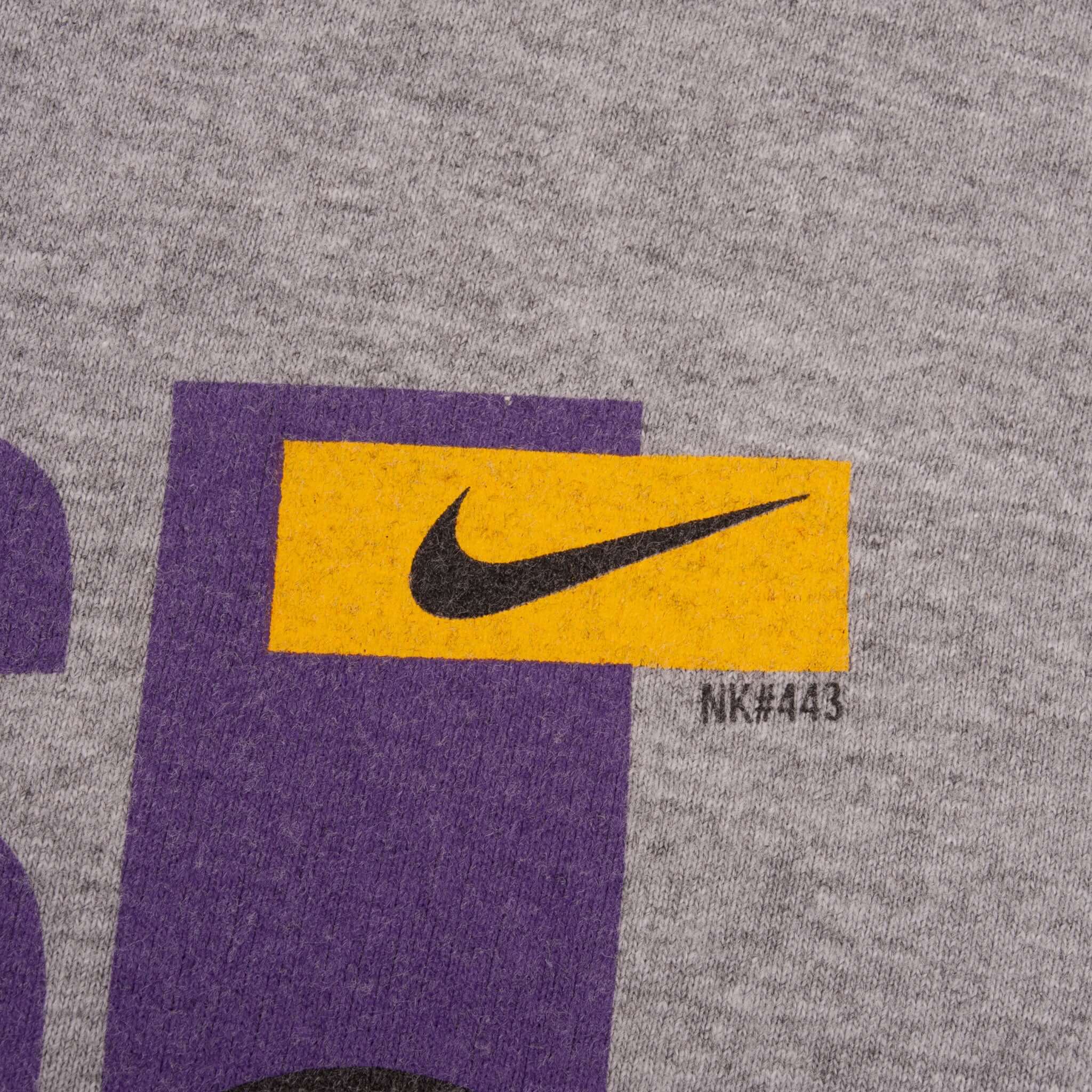Vintage Nike NBA Los Angeles Lakers 1990s Nike Team Grey Tee Shirt Size XL