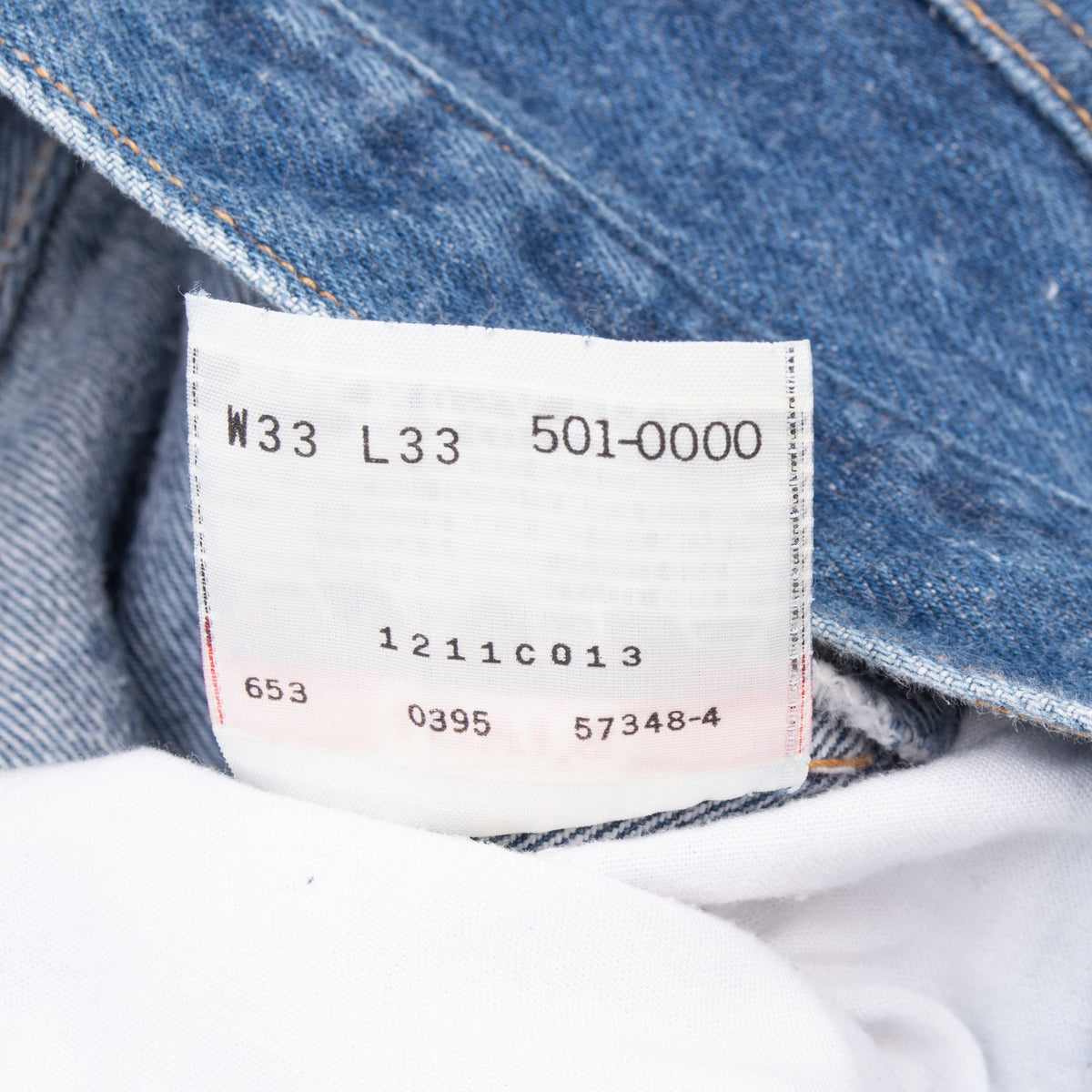 Vintage Levis 501 Blue Indigo Jeans 1990S Size W31 L30 Made In Usa With Medium Dark Wash
Size on tag 33X33 Actual Size 31x30
Back Button #653