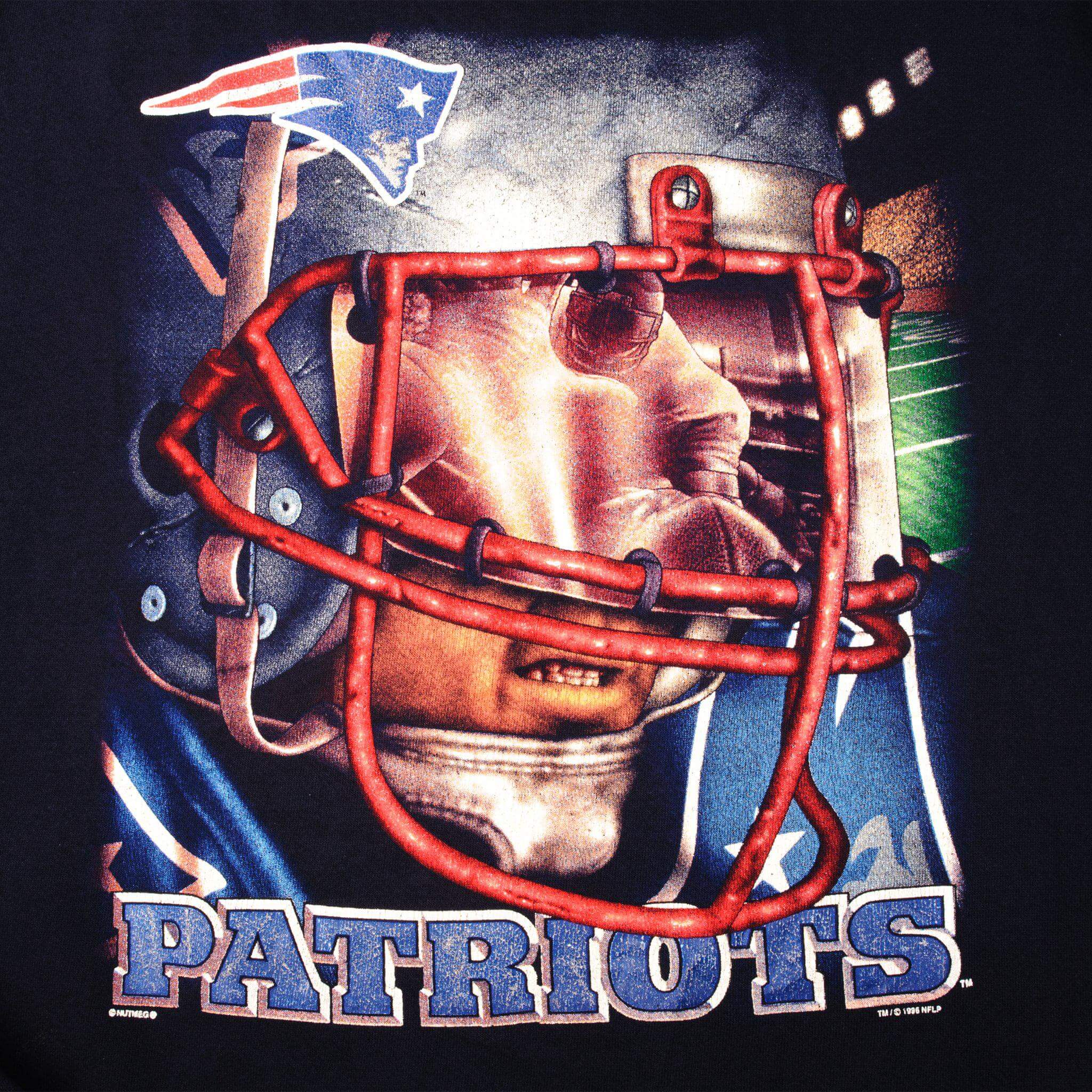 VINTAGE NFL PATRIOTS SWEATSHIRT SIZE XL MADE IN USA 1990s
