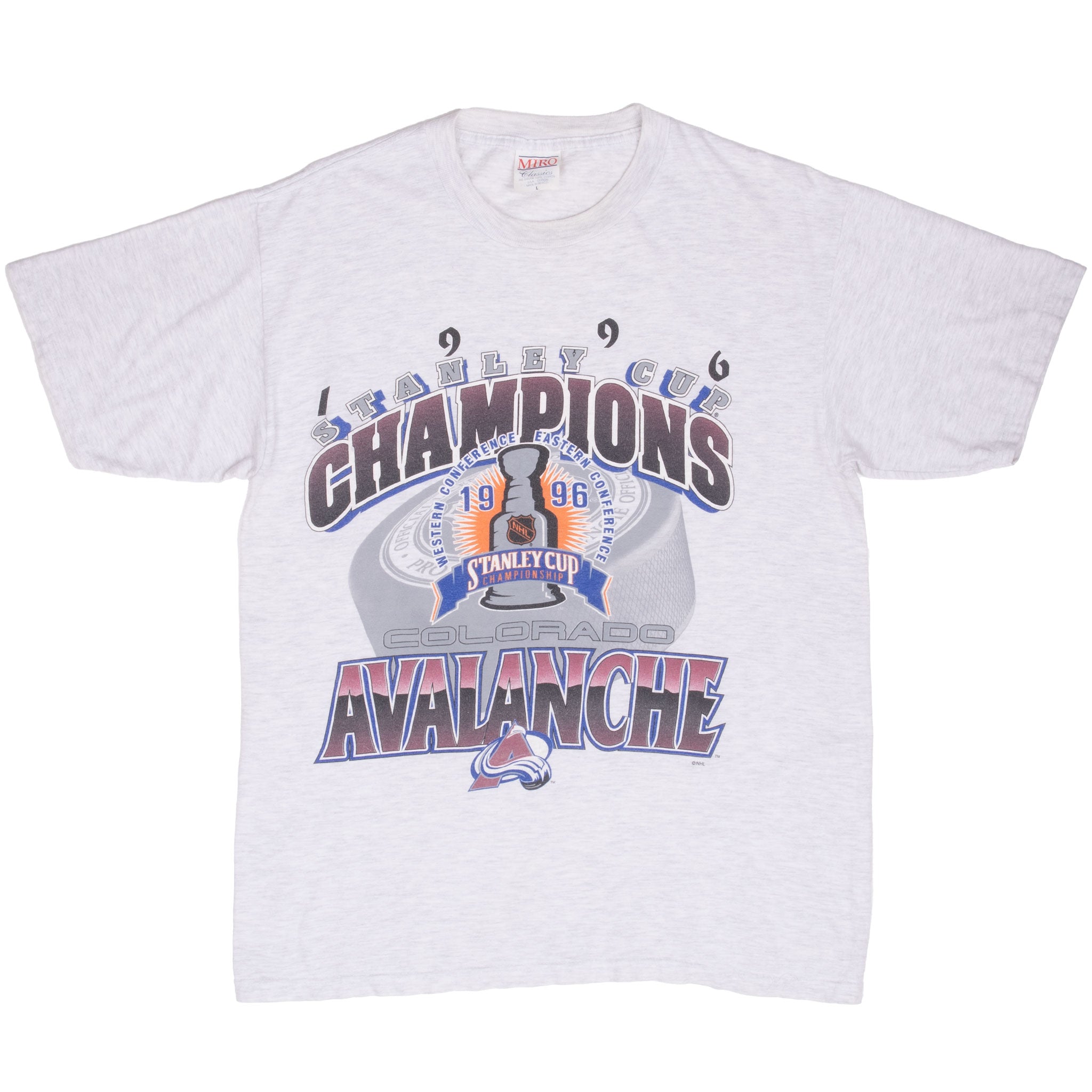 Front of gray Colorado Avalanche 1996 Stanley Cup Champions T-shirt