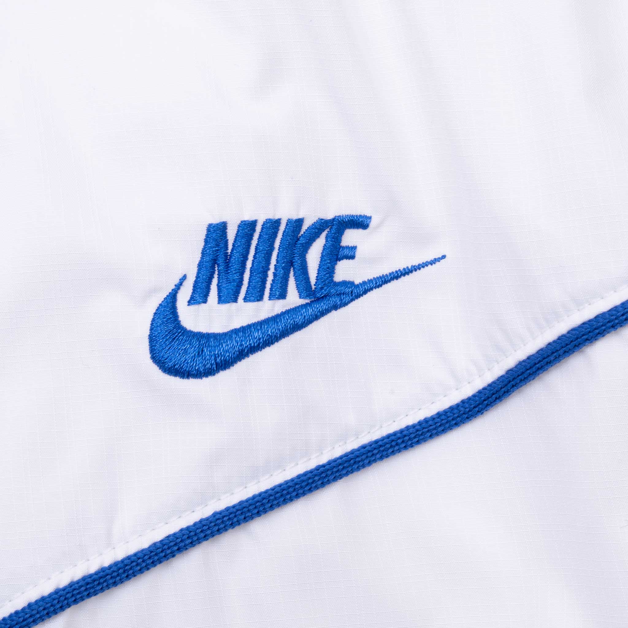 Vintage Nike Classic Swoosh Black Windbreaker Jacket early 2000S Size Large