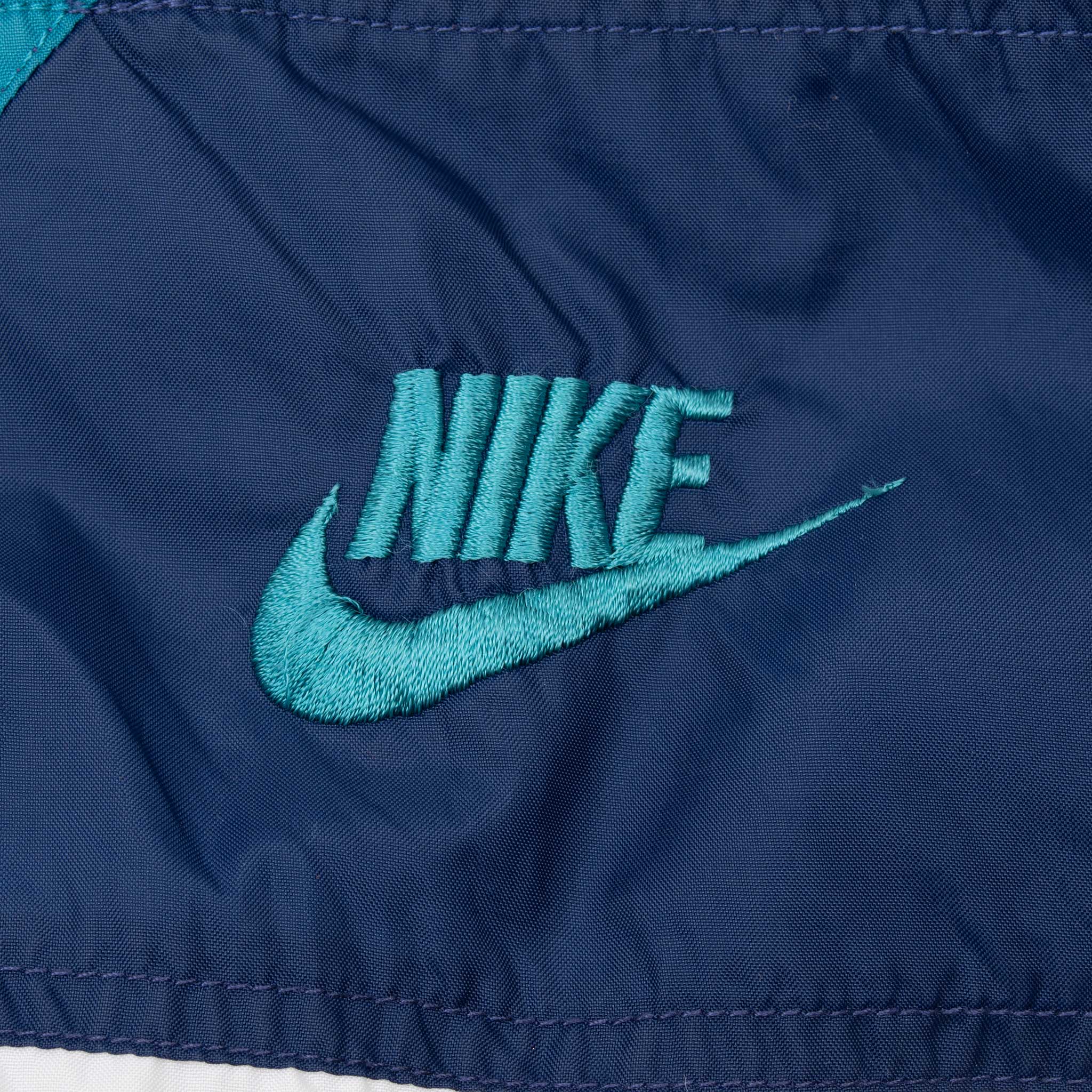 Vintage Nike Blue & White Windbreaker Jacket Late 1980S Size Medium
