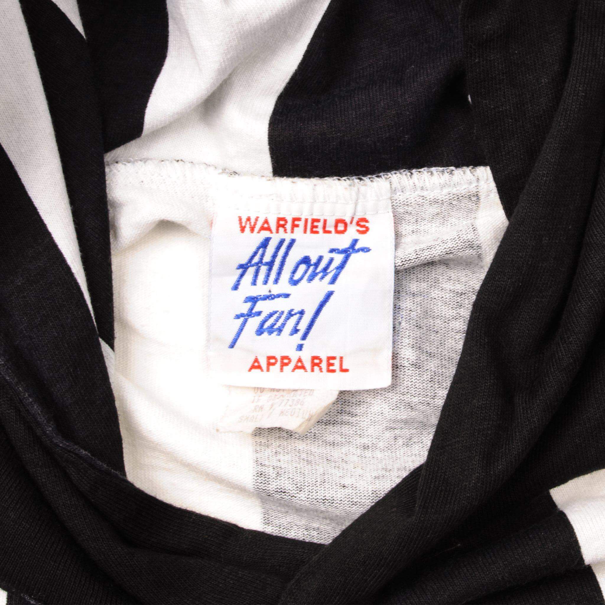 VINTAGE NFL RAIDERS TEE SHIRT WITH HOOD SIZE MEDIUM 1990s