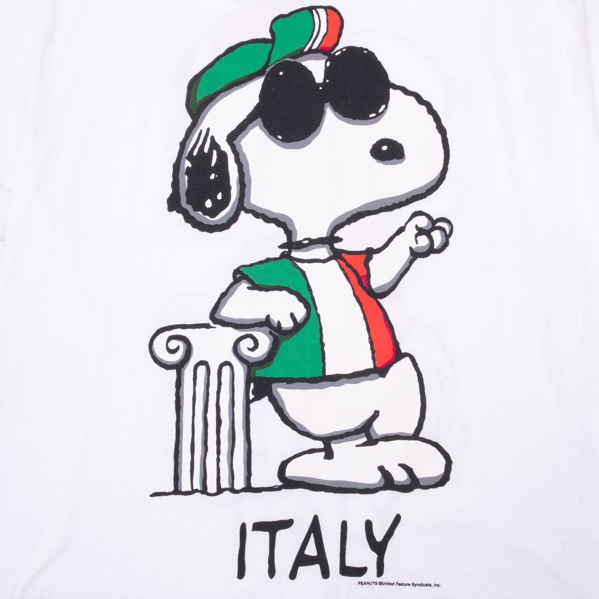 Vintage Peanuts Snoopy Italy Tee Shirt Size Large 1990S Made In Usa With Single Stitch Sleeves