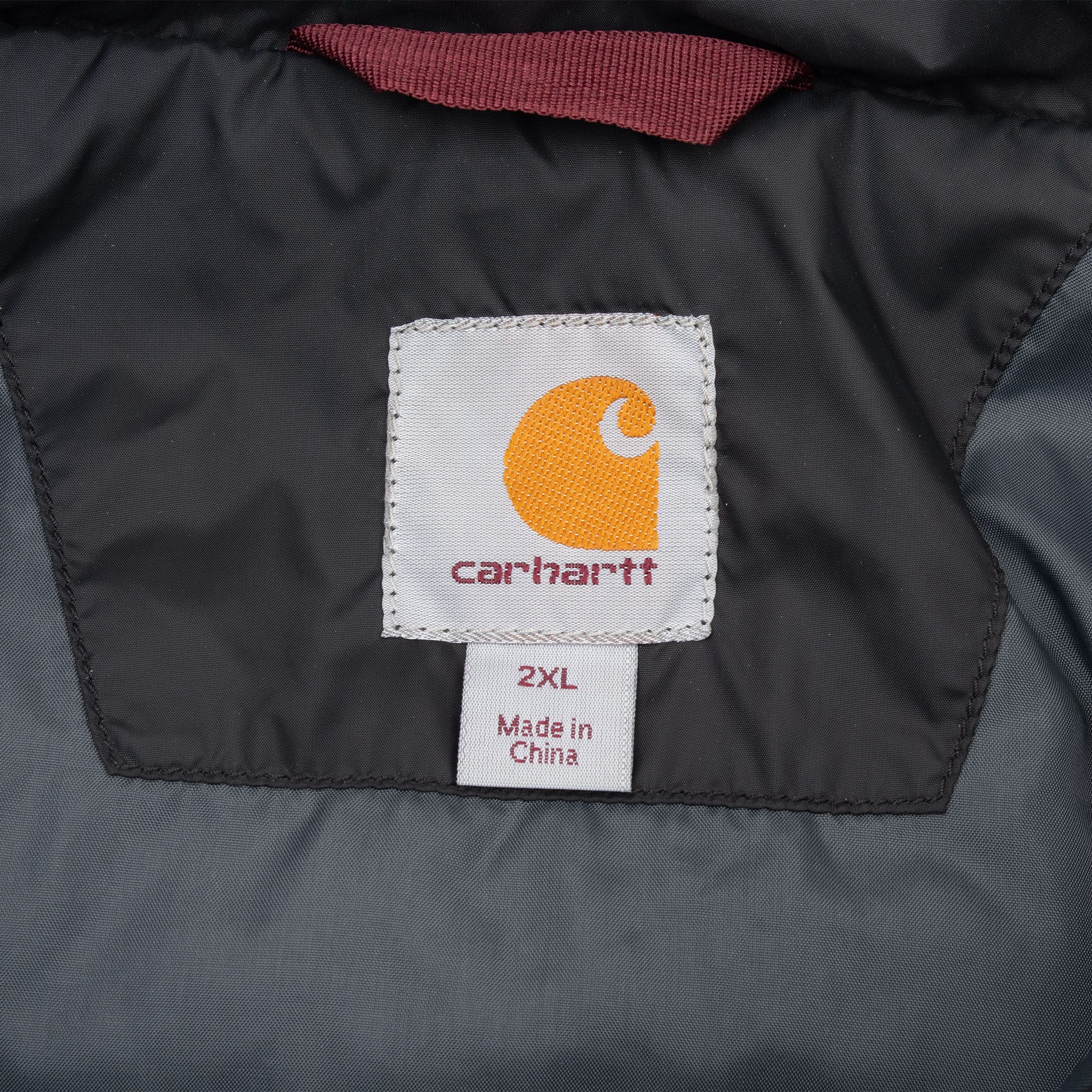 Vintage Carhartt Black Puffer Jacket 2000S Size 2Xl
102208 001