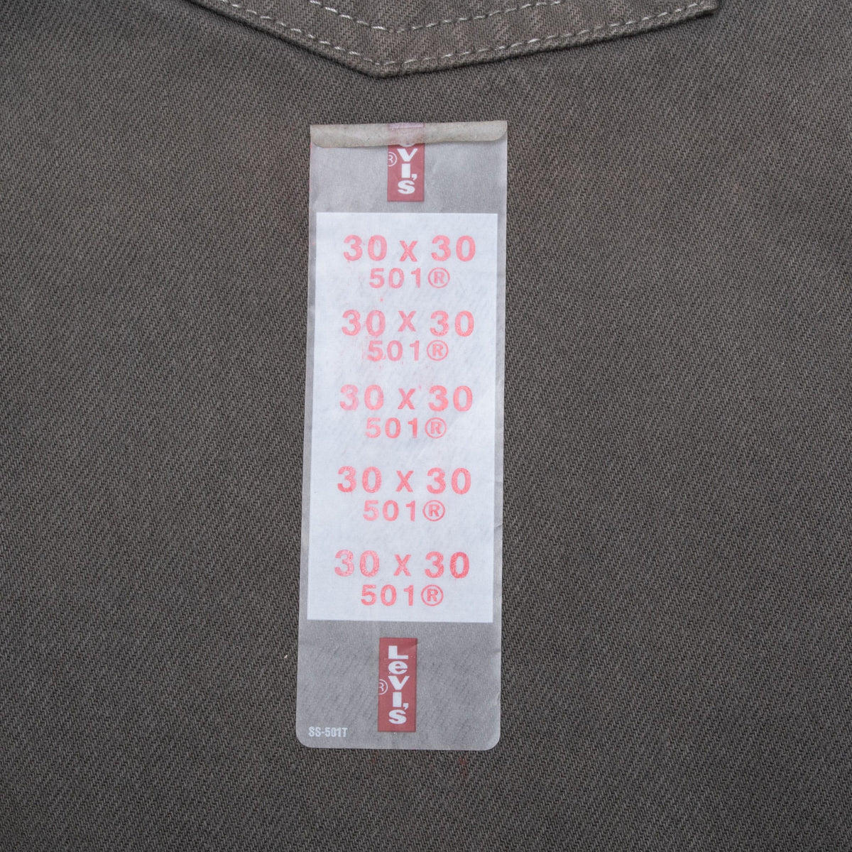 Vintage Levis 501 Grey Denim Jeans 2000S Size 30X30 Made In Usa Deadstock with Tags
Back Button #740