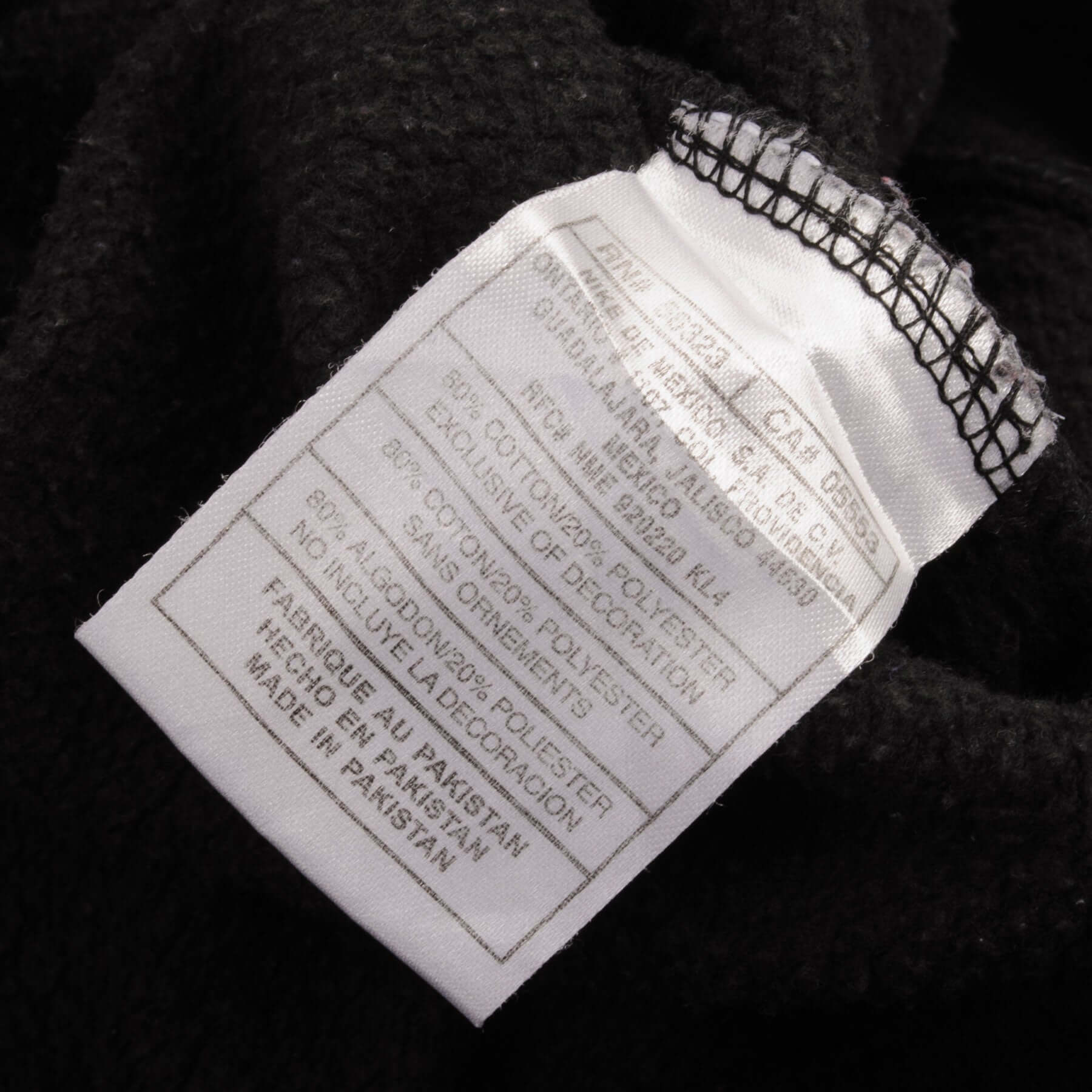 Vintage Nike Swoosh Spellout Black Crewneck Sweatshirt 2000S Size 2XL