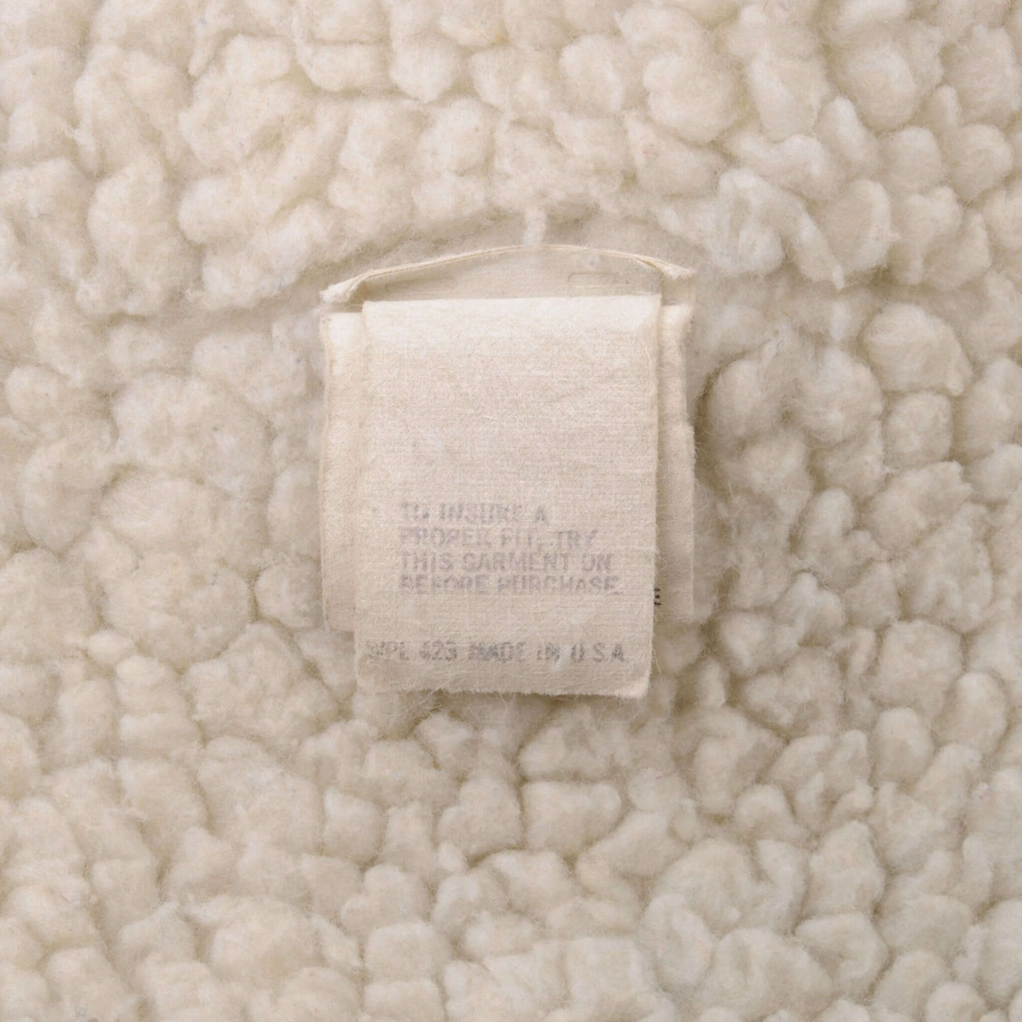 Vintage Levis Sherpa Trucker Denim Jacket Medium Dark Wash 1980s Size 40R Made In USA. Button #527