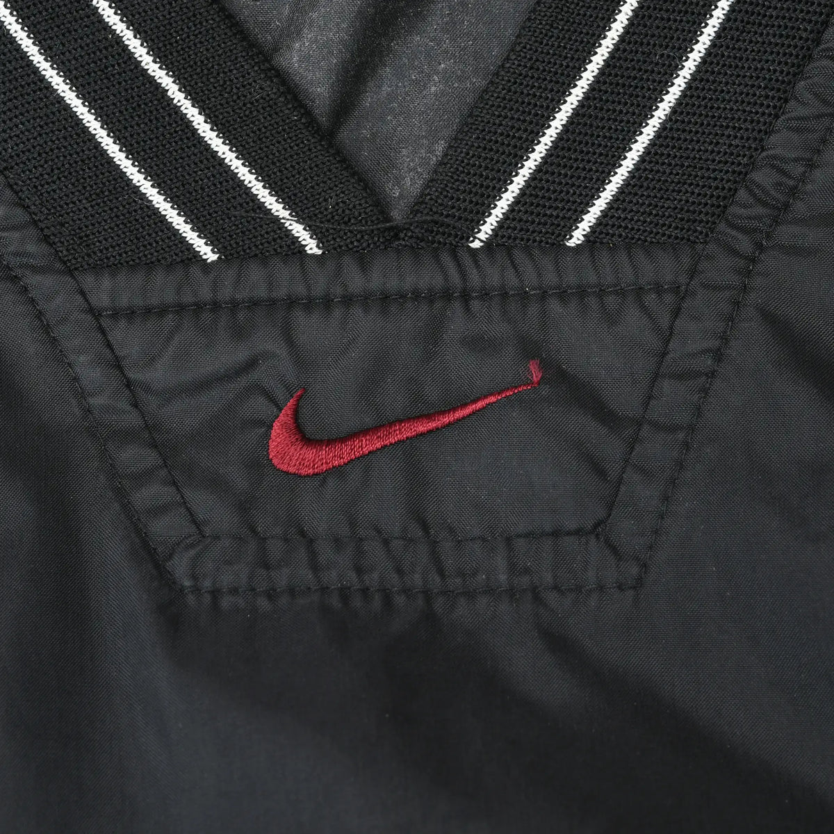 Vintage Nike Center Swoosh Black Pullover Windbreaker Jacket 1990s XL