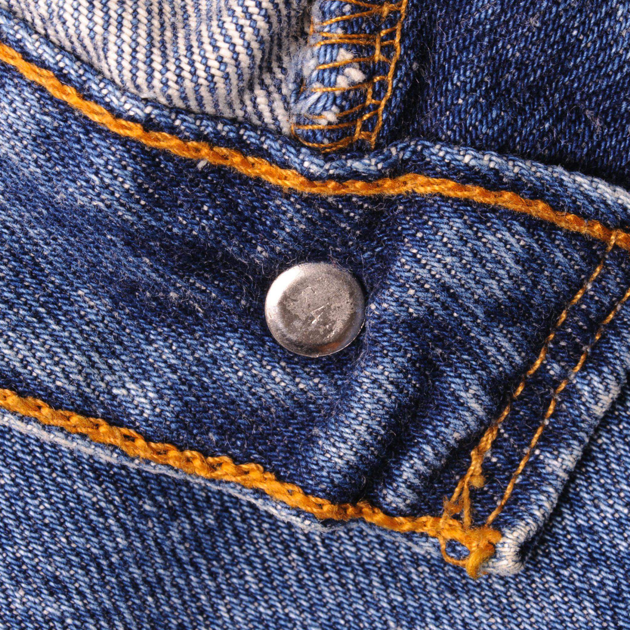 Beautiful Indigo Levis 501 Jeans Made in USA with a medium blue wash. Size on Tag 28X30 ACTUAL SIZE 28X30 Back Button #544