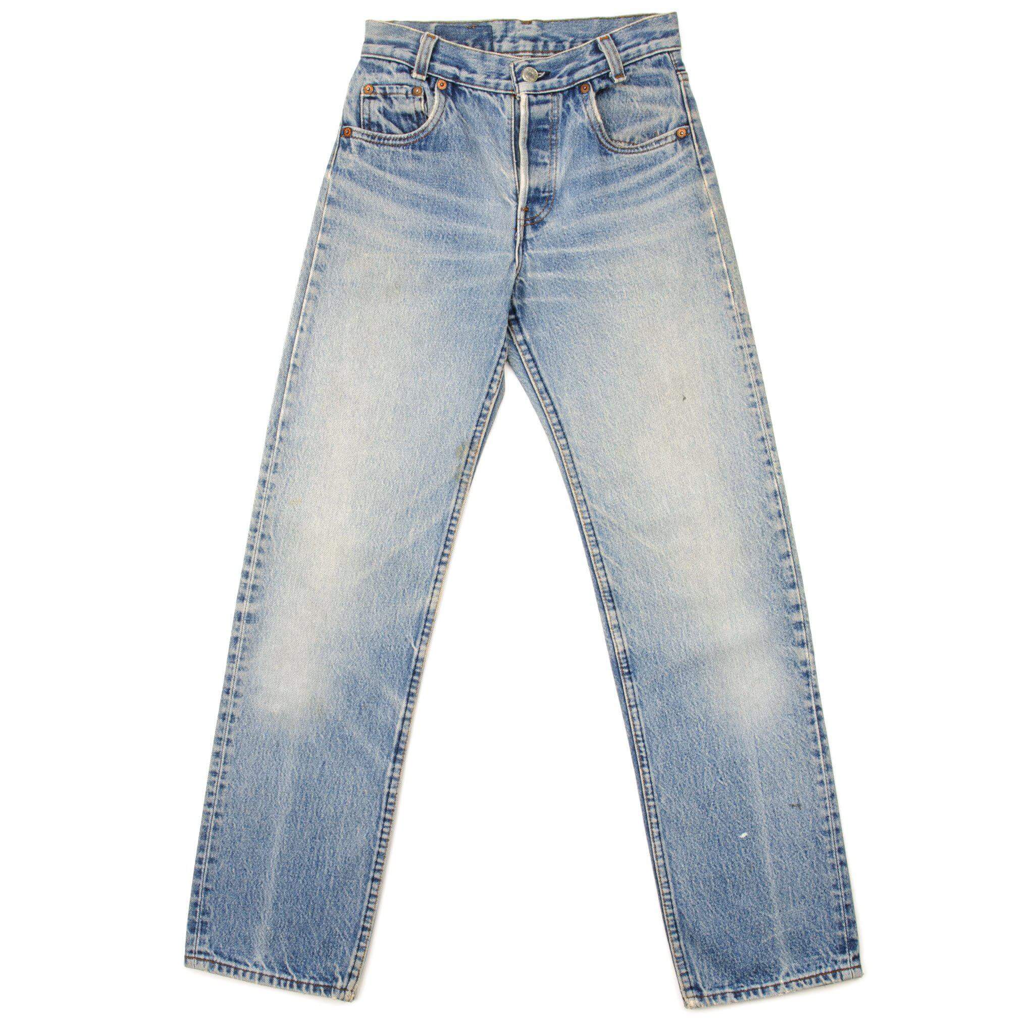 Beautiful Indigo Levis 501 Jeans Made in USA with a light blue wash and some beautiful whiskers. Size 25x28 Back Button #511