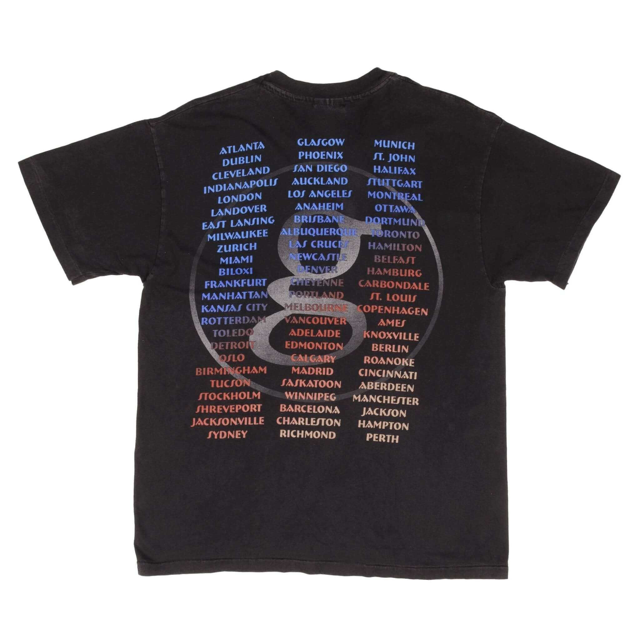 VINTAGE GARTH BROOKS 1996 TEE SHIRT SIZE LARGE MADE IN USA