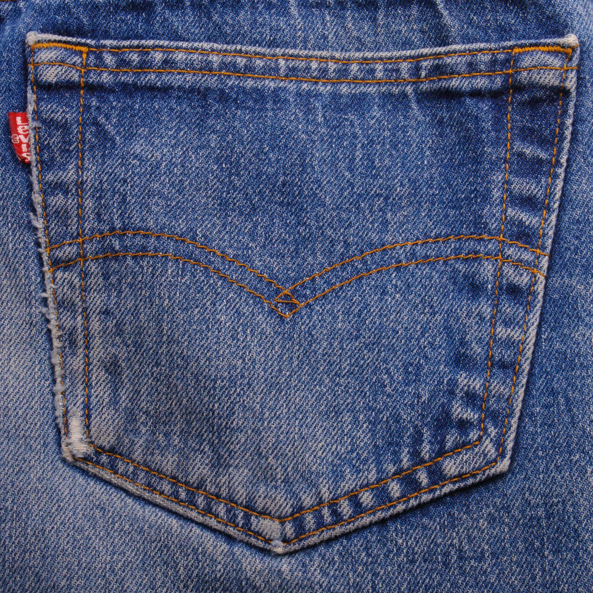 Vintage Levis 501 Jeans Size 32X30 W32 L30 Made In USA. Back Button #552.
