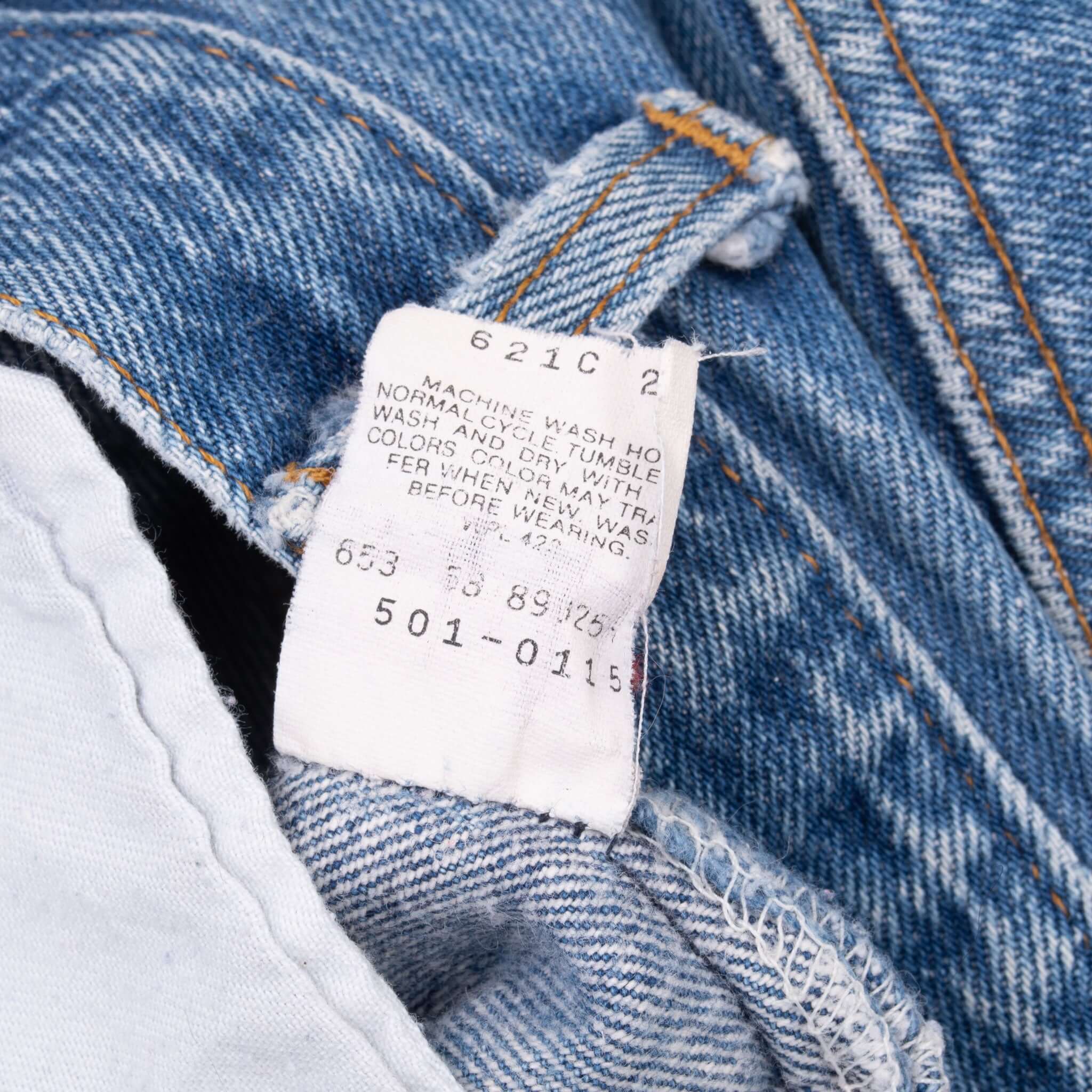 Vintage Levis 501 Indigo Blue Jeans 1980S Size 38X30 Made In Usa With A Medium Light Wash With Some Light Whiskers
Back Button #653