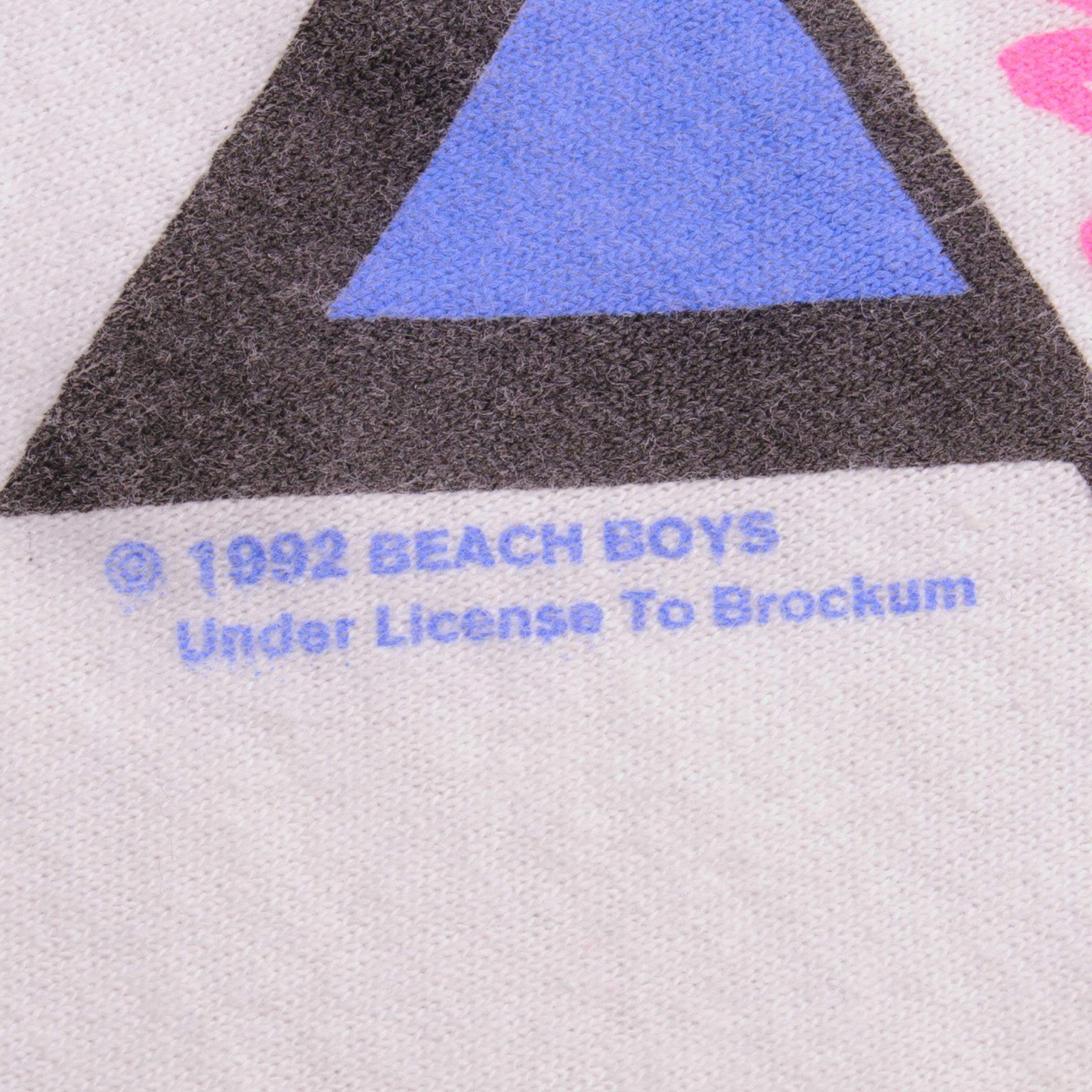 Vintage Beach Boys 30Th Anniversary Tee Shirt 1992 Size Large Made In USA With Single Stitch Sleeves