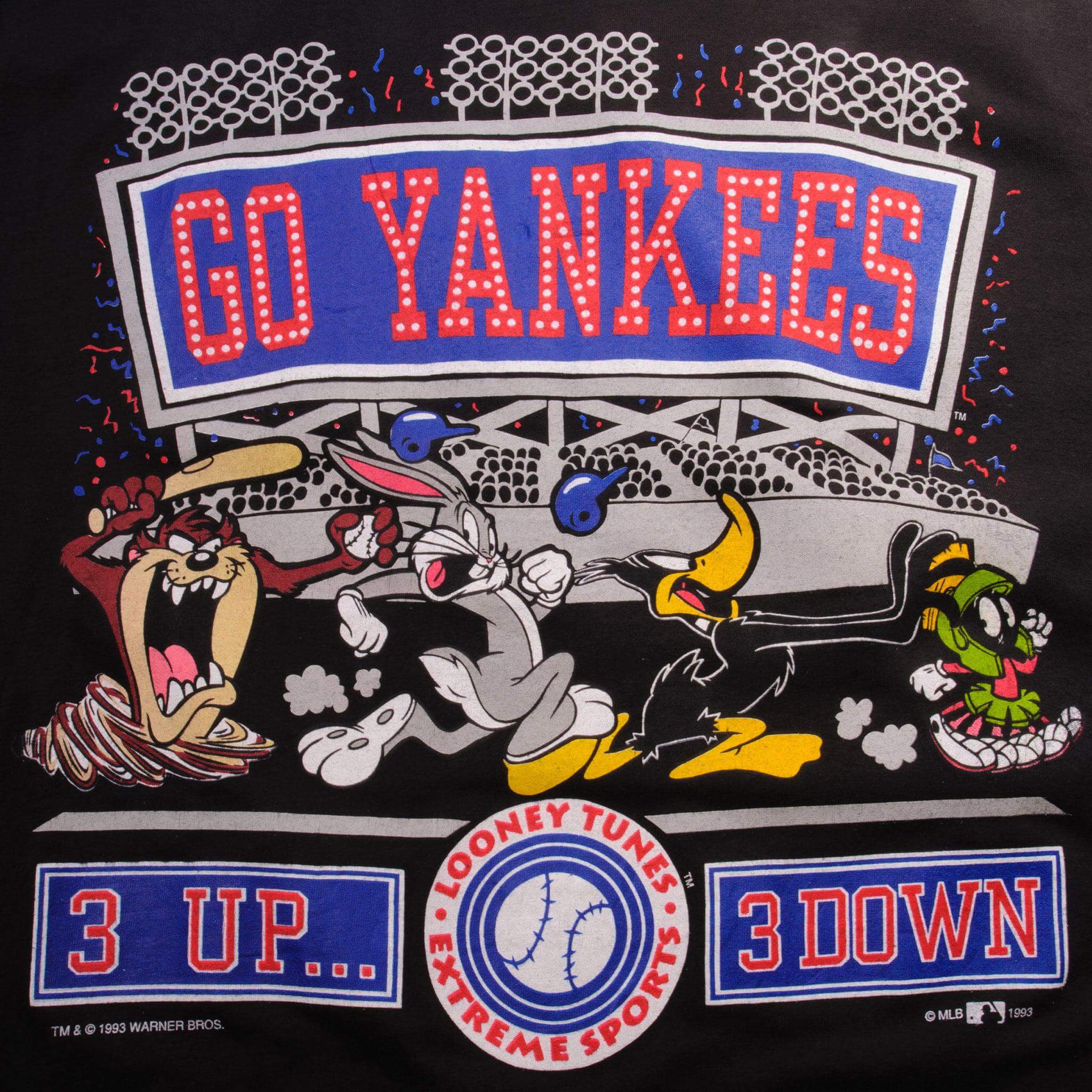 Vintage MLB NY Yankees Warner Bros Looney Tunes Go Yankees 3up 3down Tee Shirt 1993 Size Small Made In USA With Single Stitch Sleeves