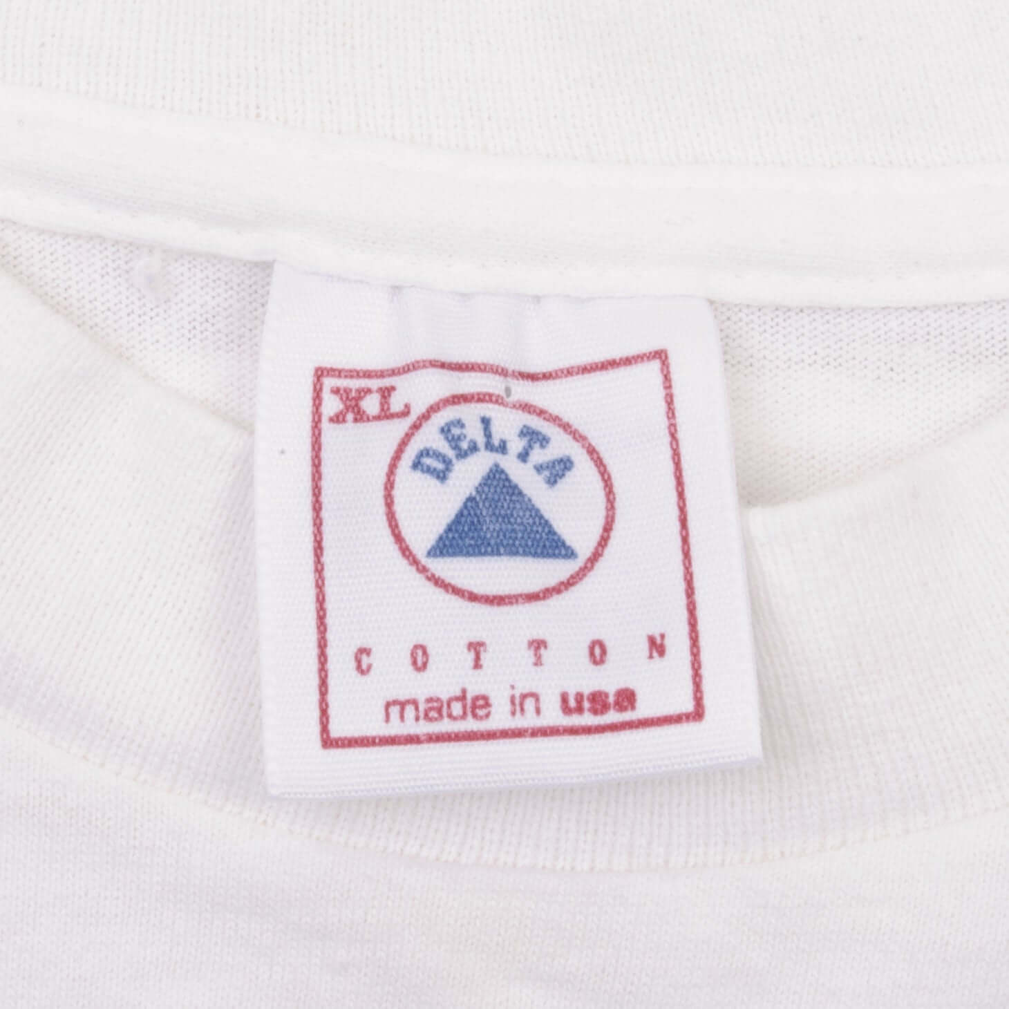 Vintage MLB Atlanta Braves Western Division Champions 1992 Back to Back White Tee Shirt Size Medium Made In USA With Single Stitch Sleeves