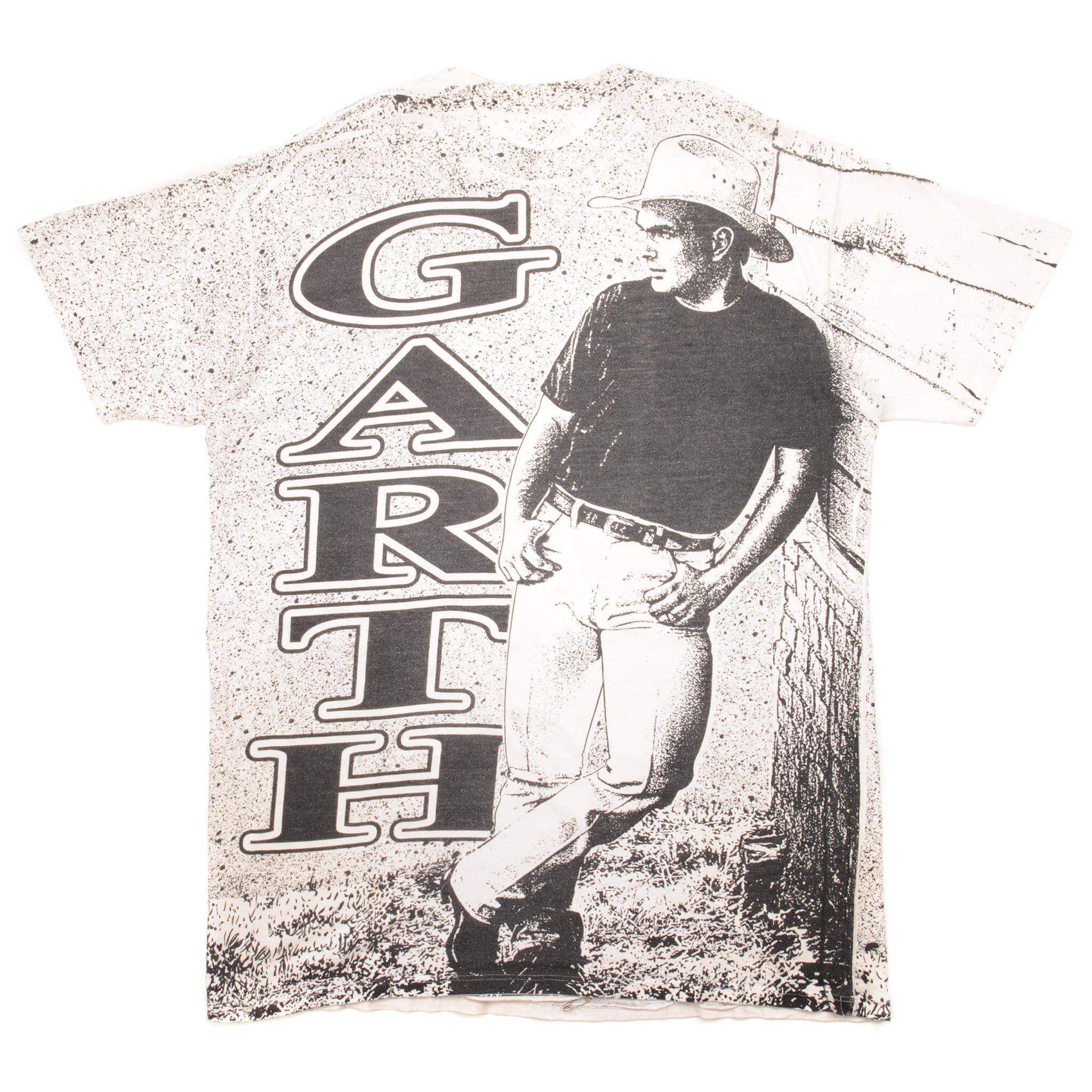 VINTAGE ALL OVER PRINT GARTH BROOKS TEE SHIRT SIZE XL