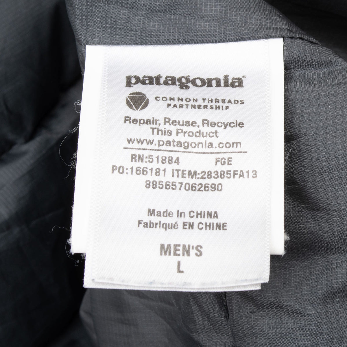Patagonia care label showing men's size L and item style 28385FA13